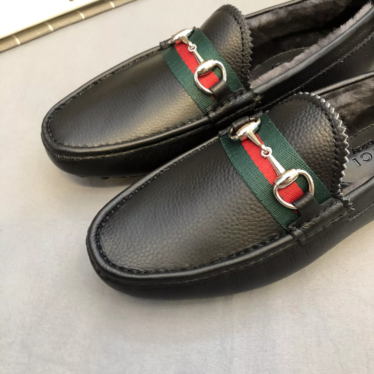 Gucci Oxfords Shoes For Men Bright 8503