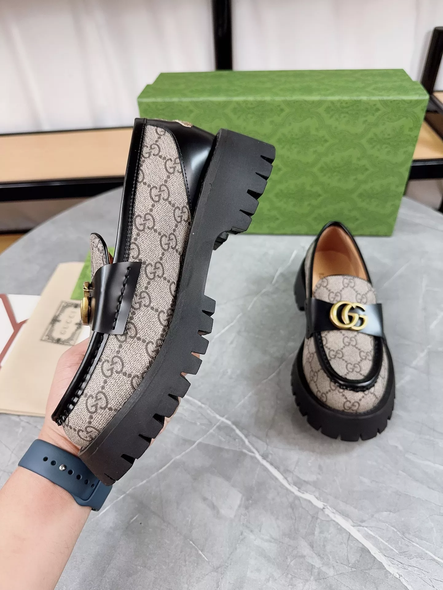 Gucci Oxfords Shoes For Women Bold 4883