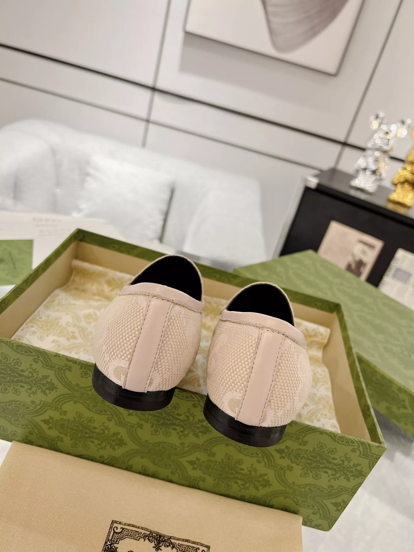 Gucci Oxfords Shoes For Women Trendsetting 7157