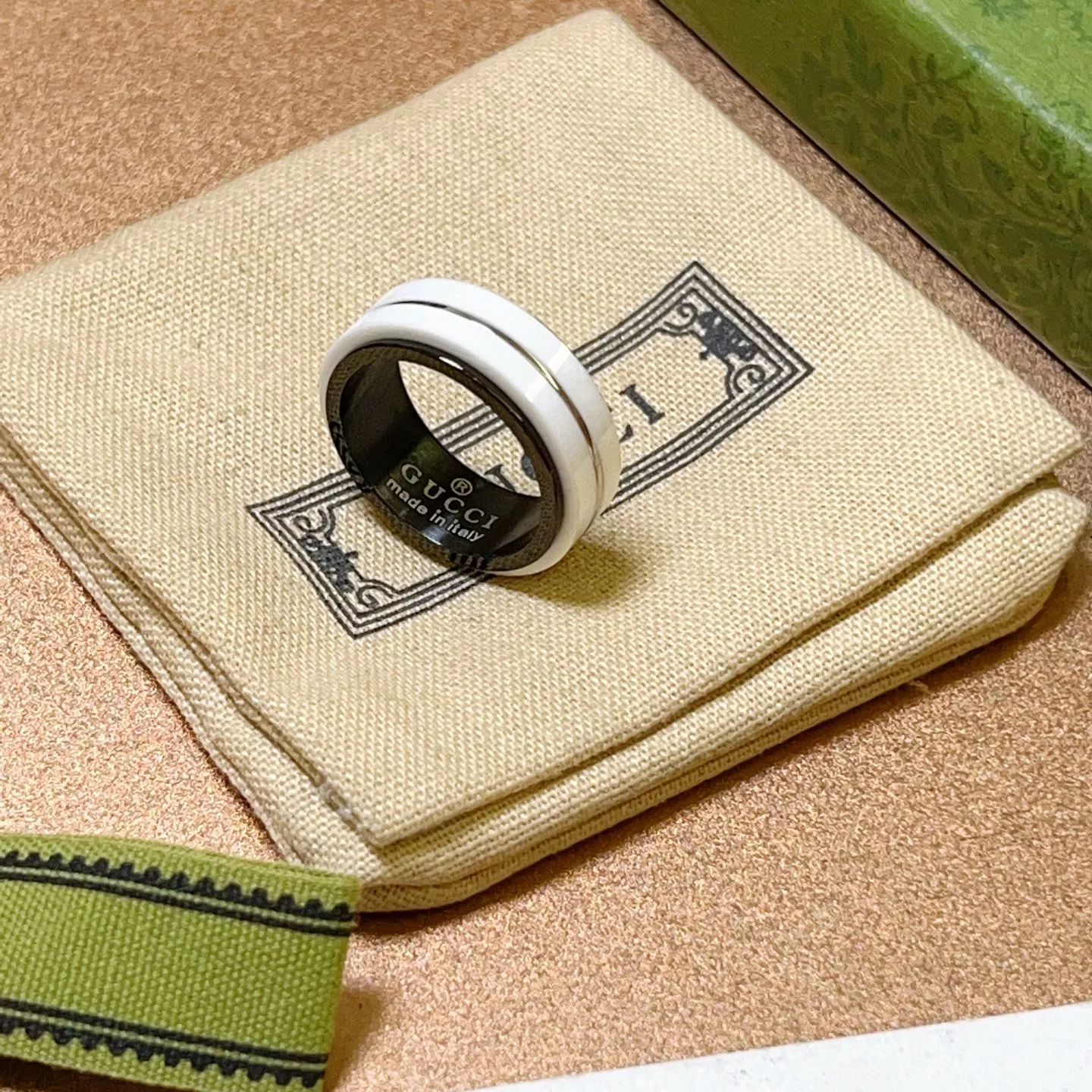 Gucci Rings Trendy 1046