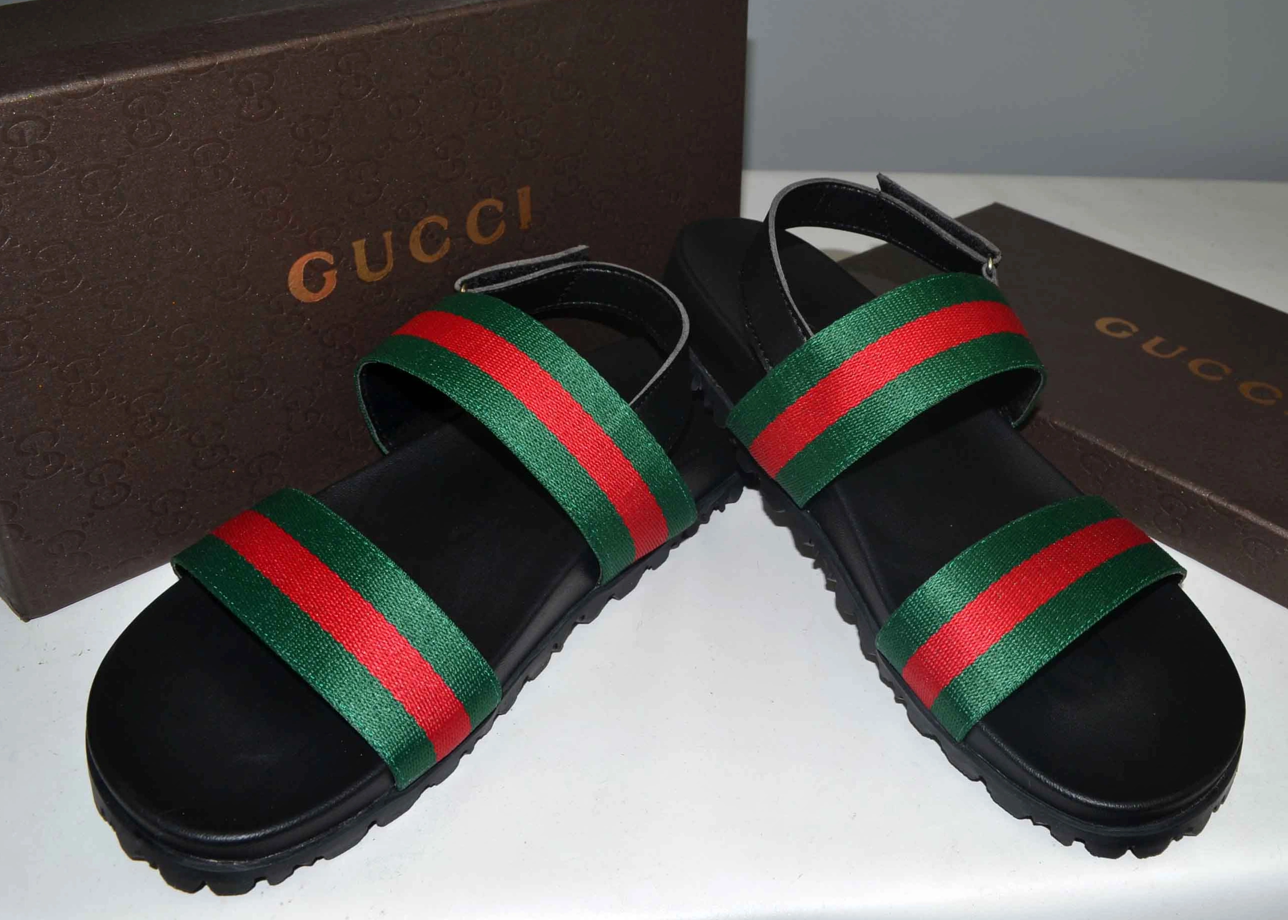 Gucci Sandal For Men Durable 2332