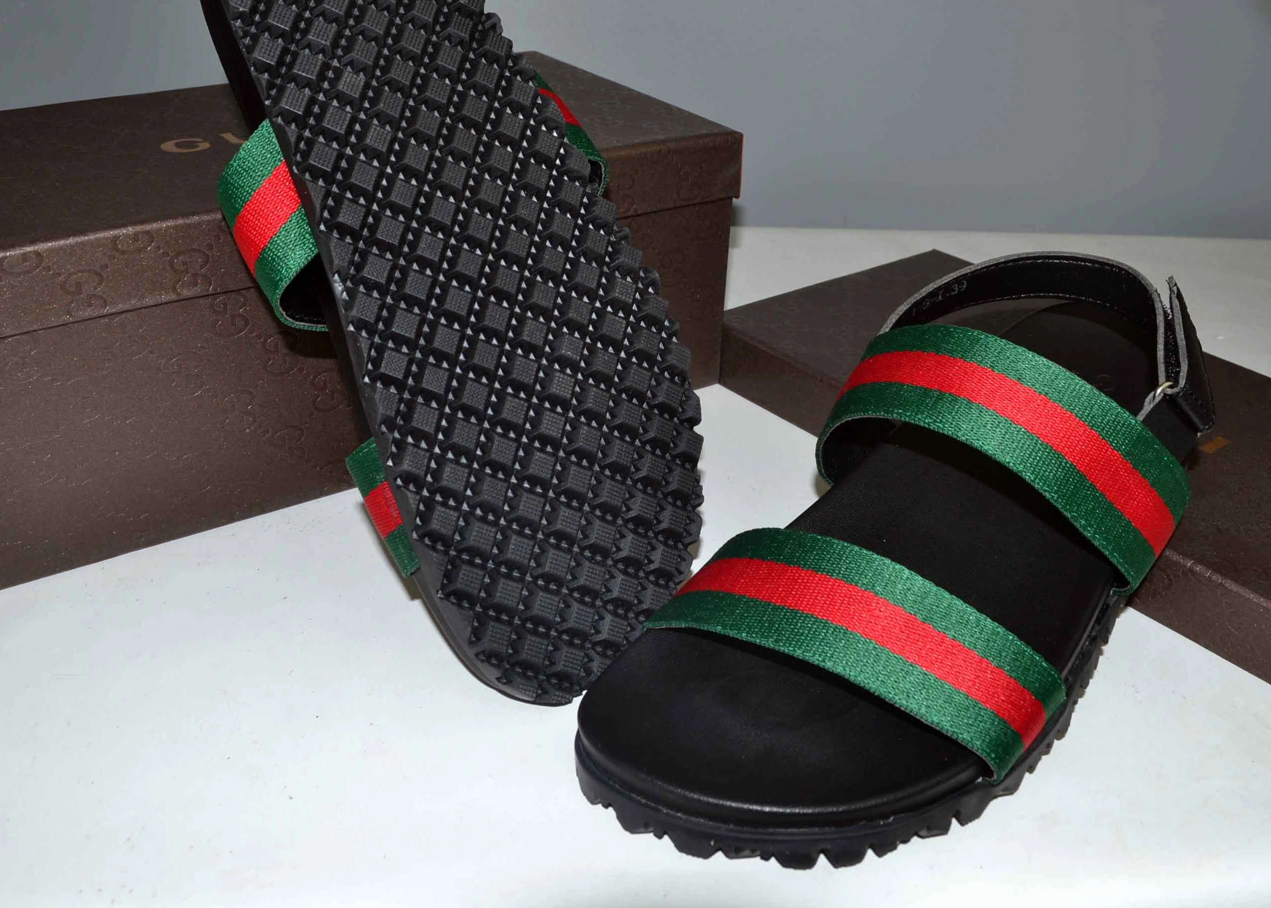 Gucci Sandal For Men Durable 2332