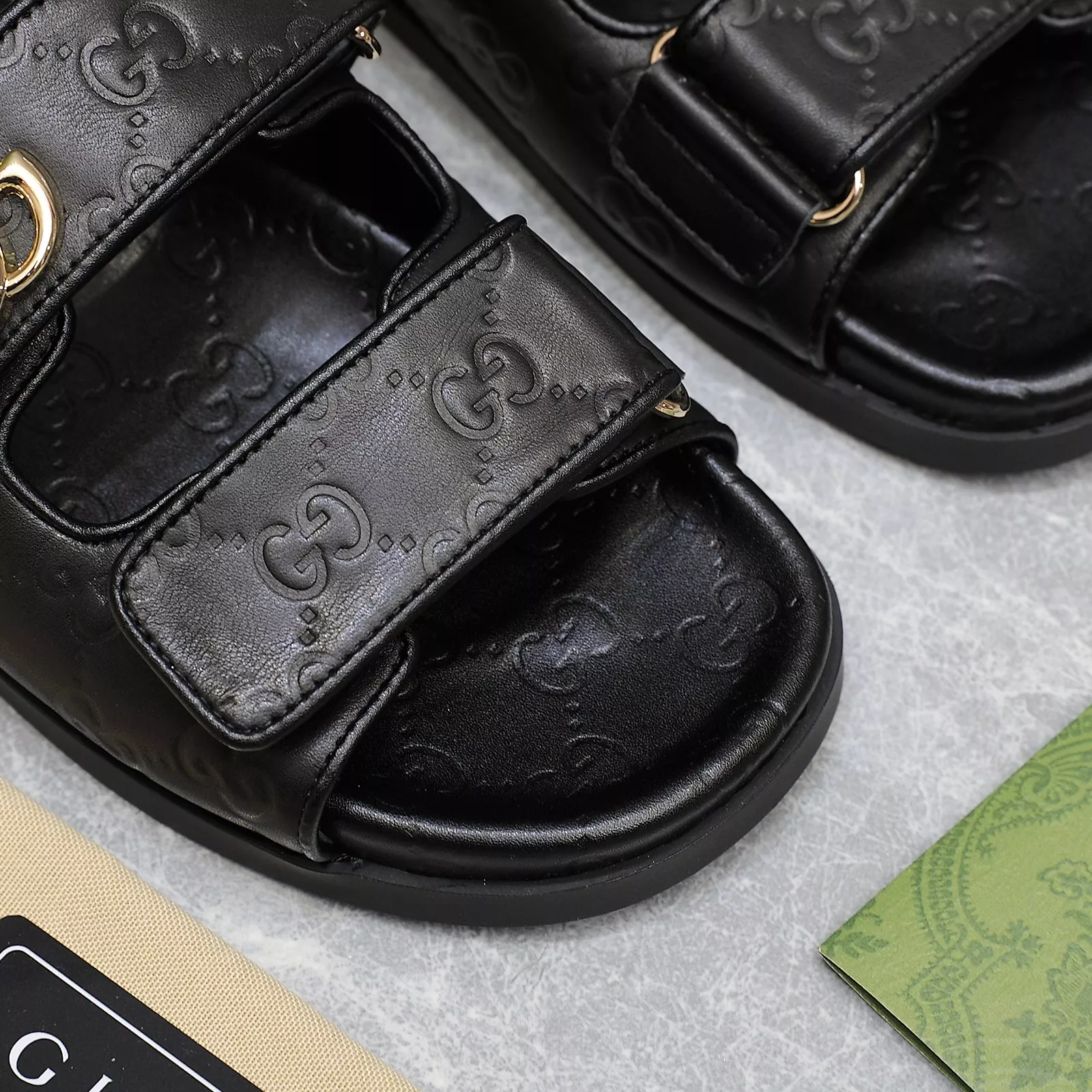 Gucci Sandal For Women AllSeason 5803