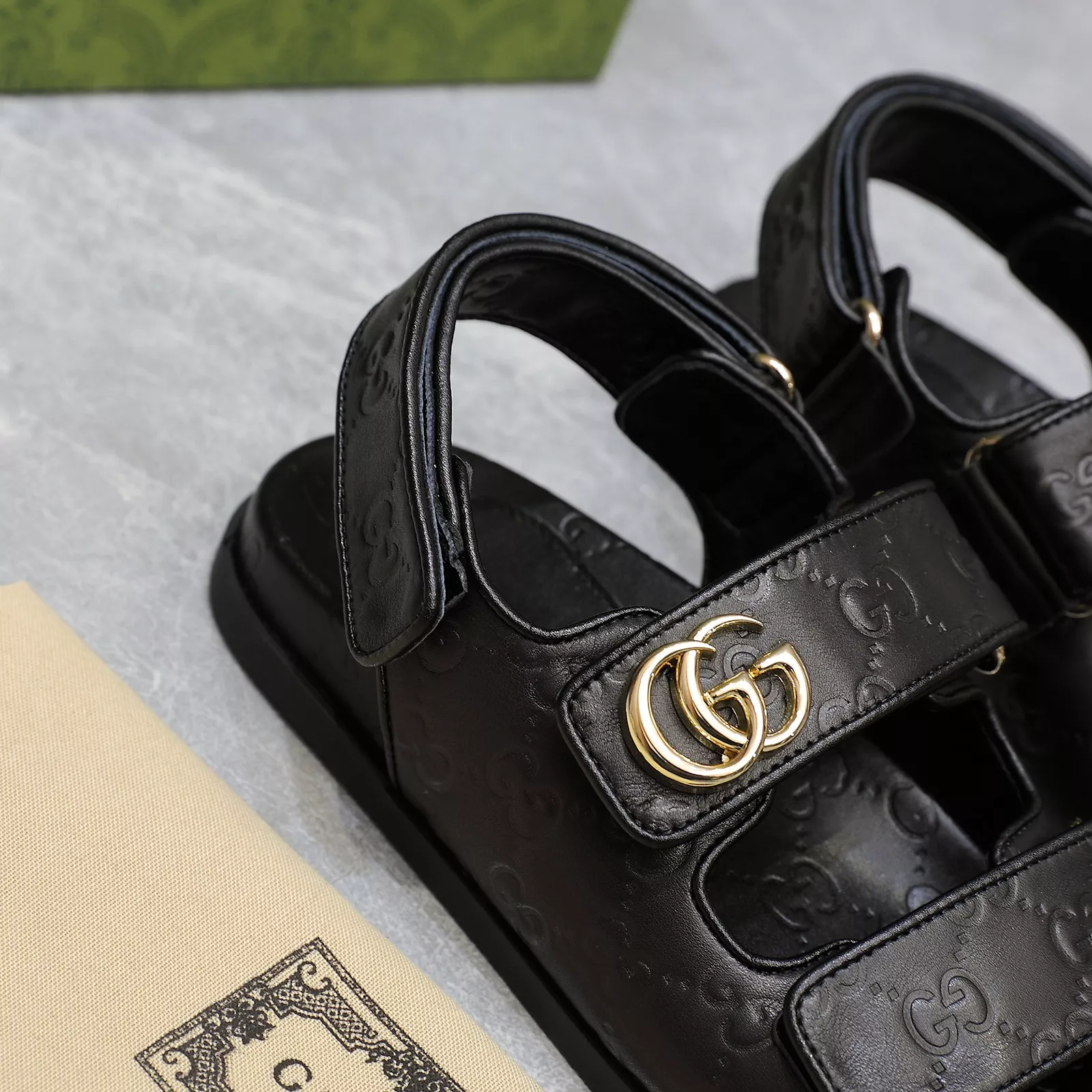 Gucci Sandal For Women AllSeason 5803