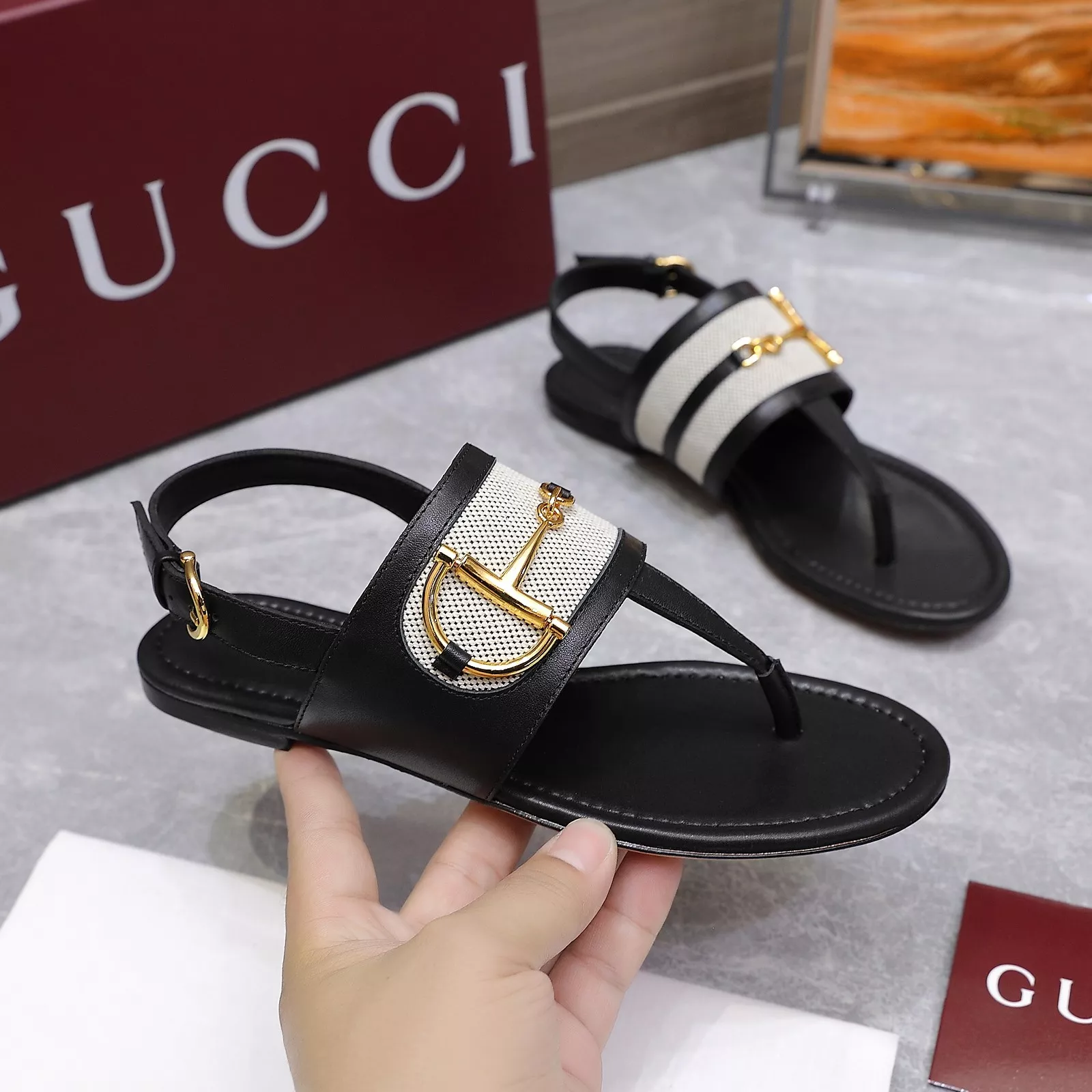 Gucci Sandal For Women AllSeason 9989