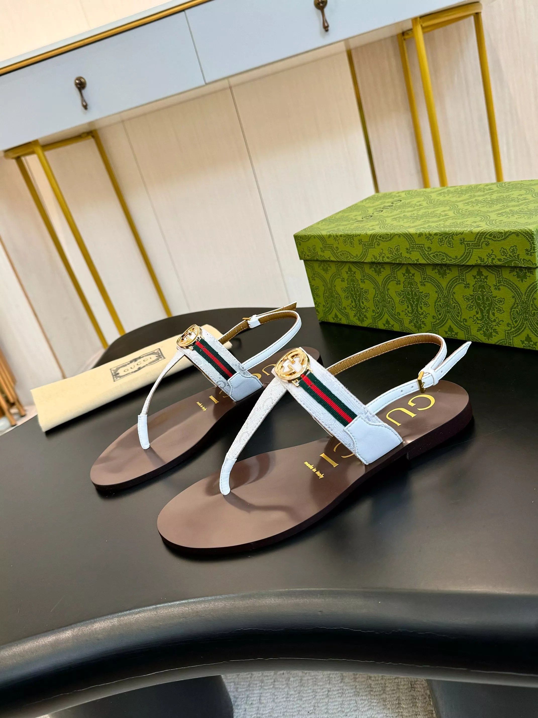 Gucci Sandal For Women Bright 9270