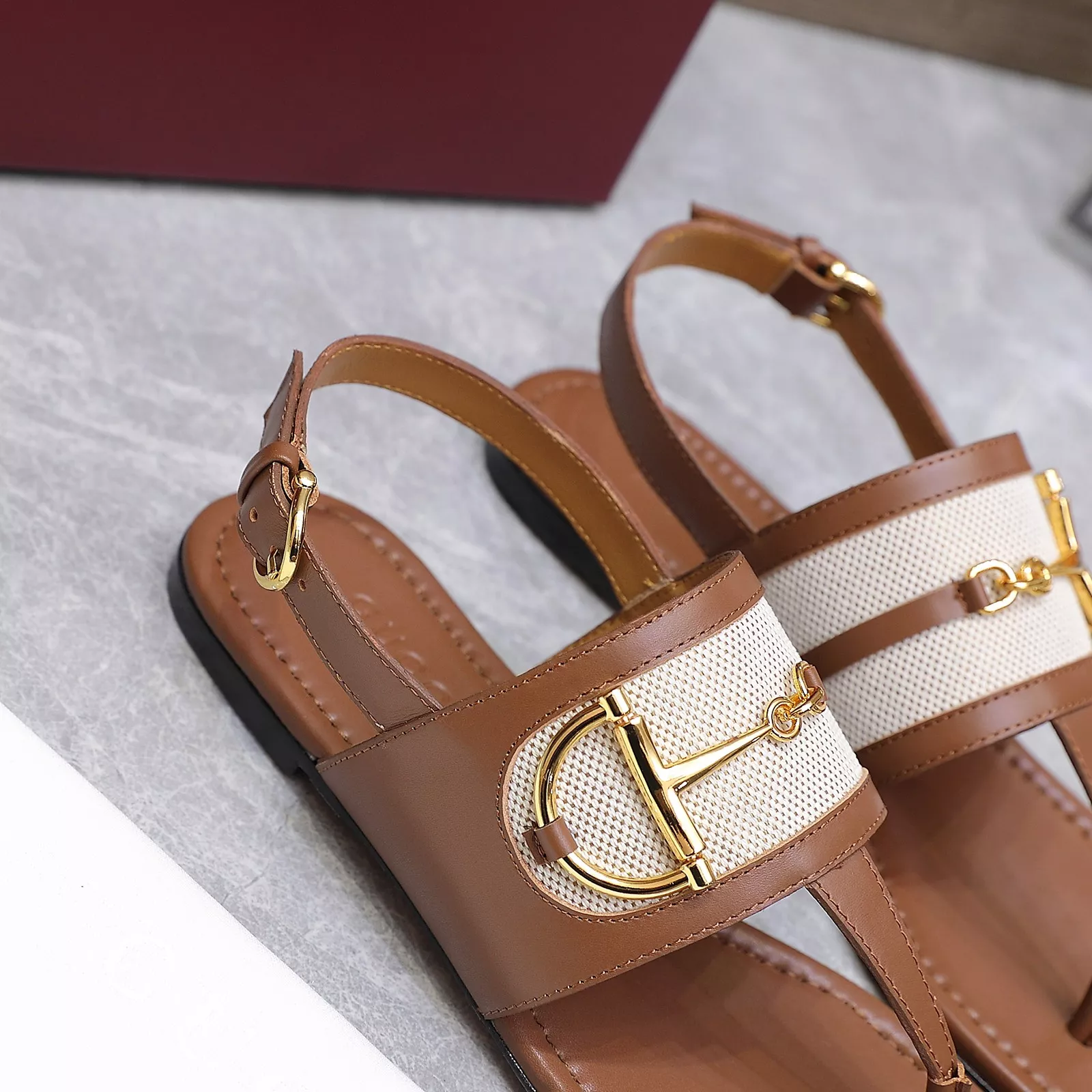 Gucci Sandal For Women Cozy 8344