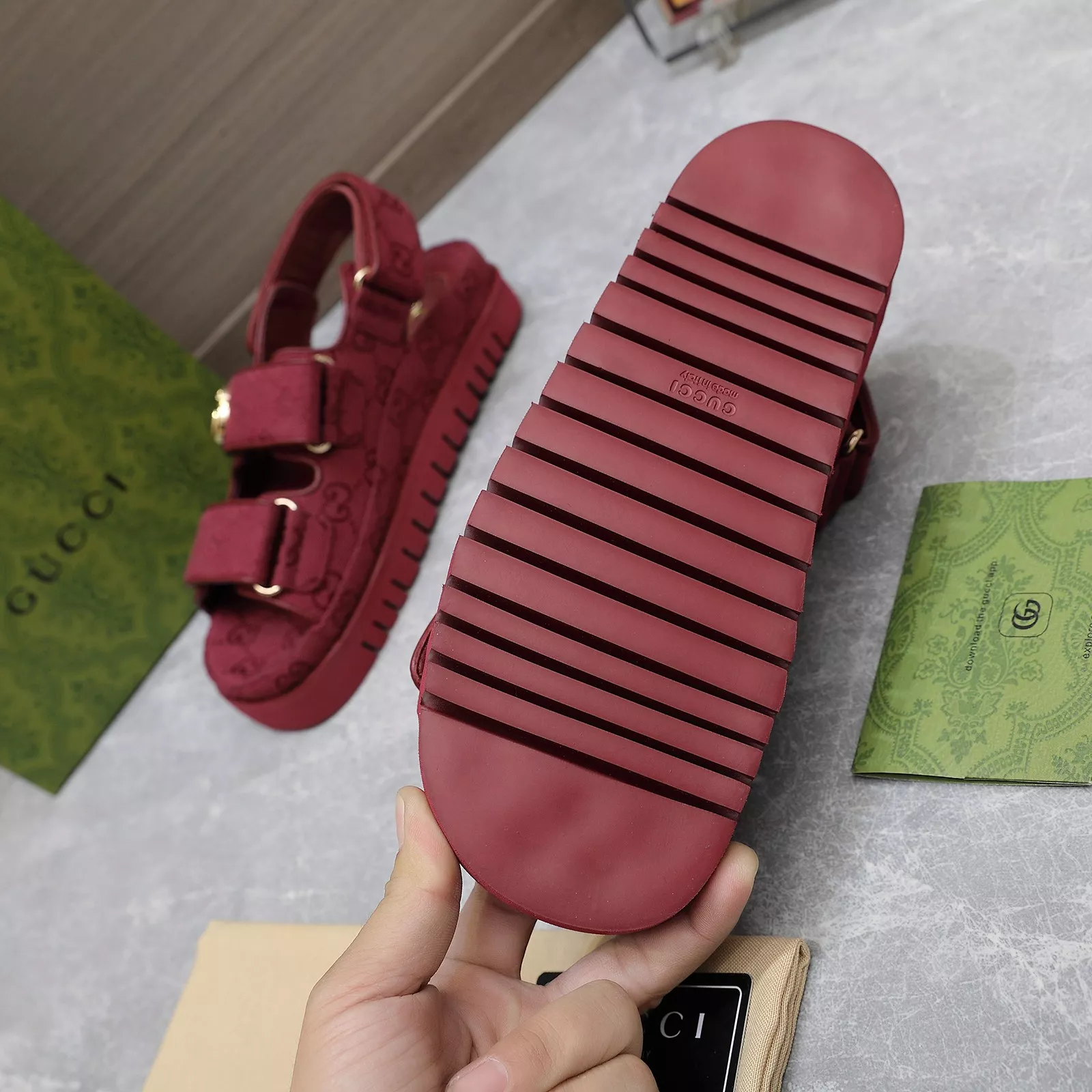 Gucci Sandal For Women Functional 3004