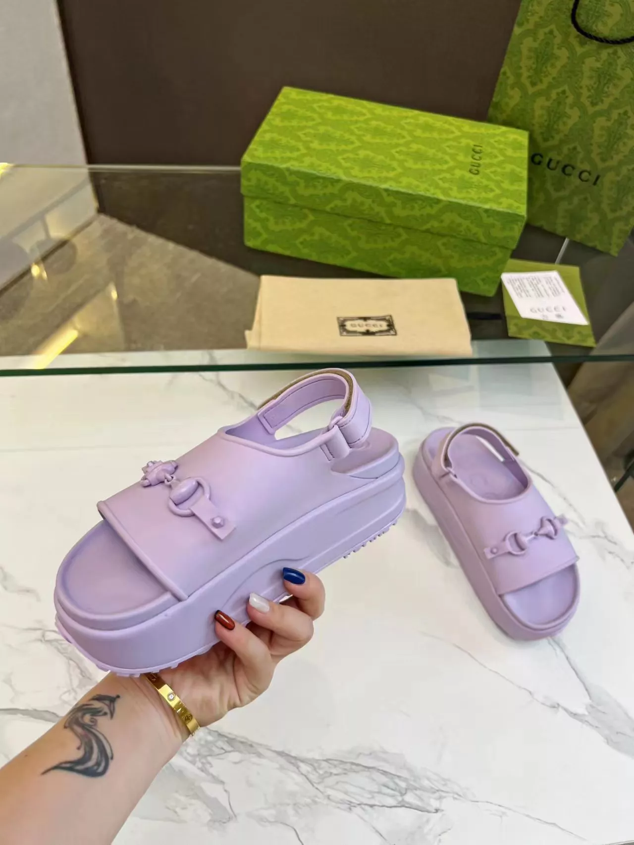 Gucci Sandal For Women GoAnywhere 2053