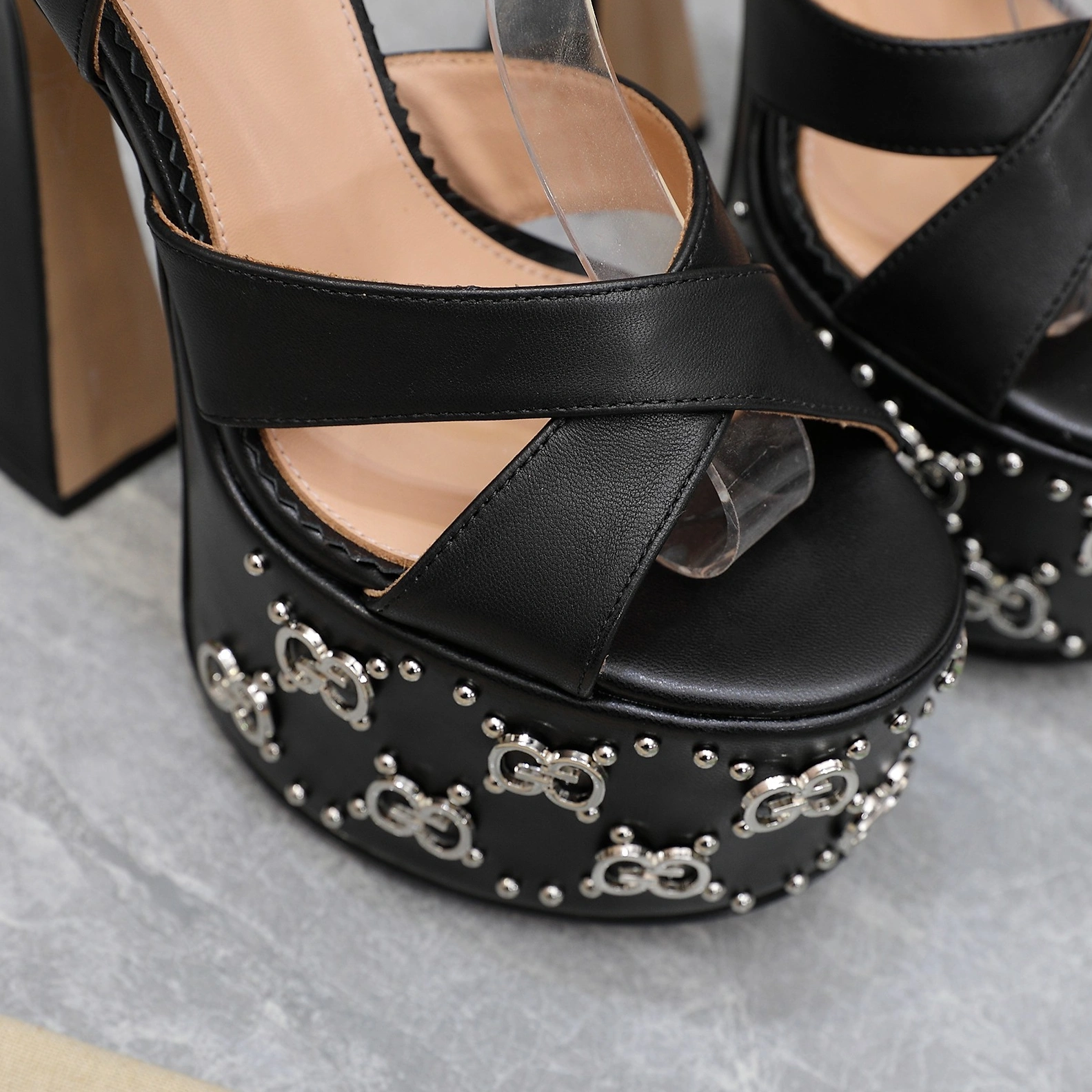 Gucci Sandal For Women HighQuality 5958