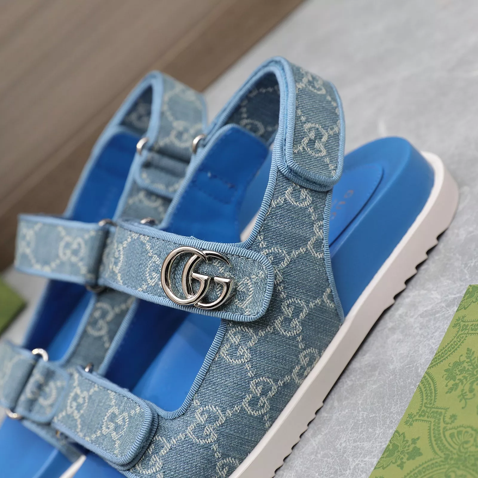 Gucci Sandal For Women Popular 3493