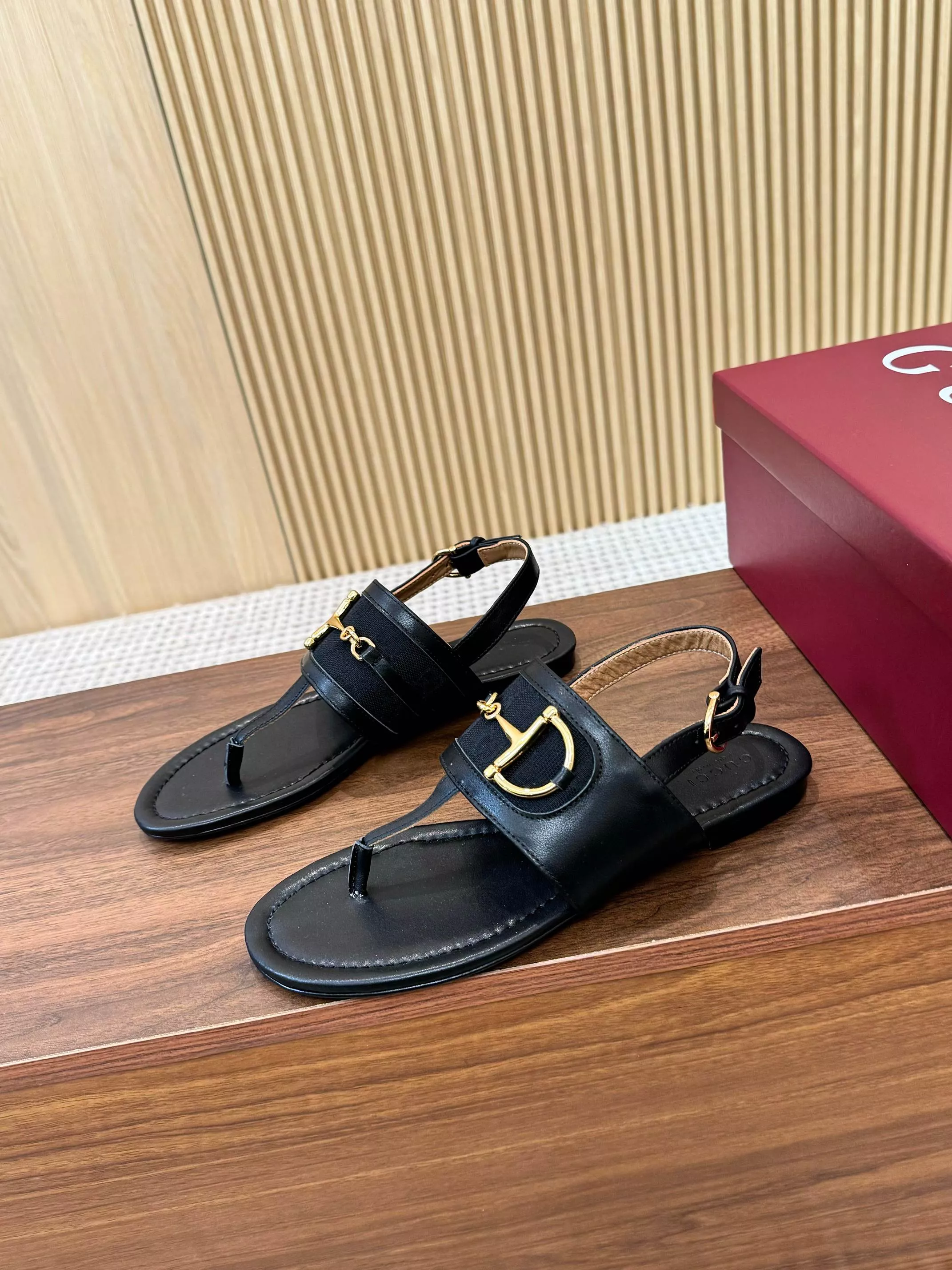 Gucci Sandal For Women Sophisticated 4351