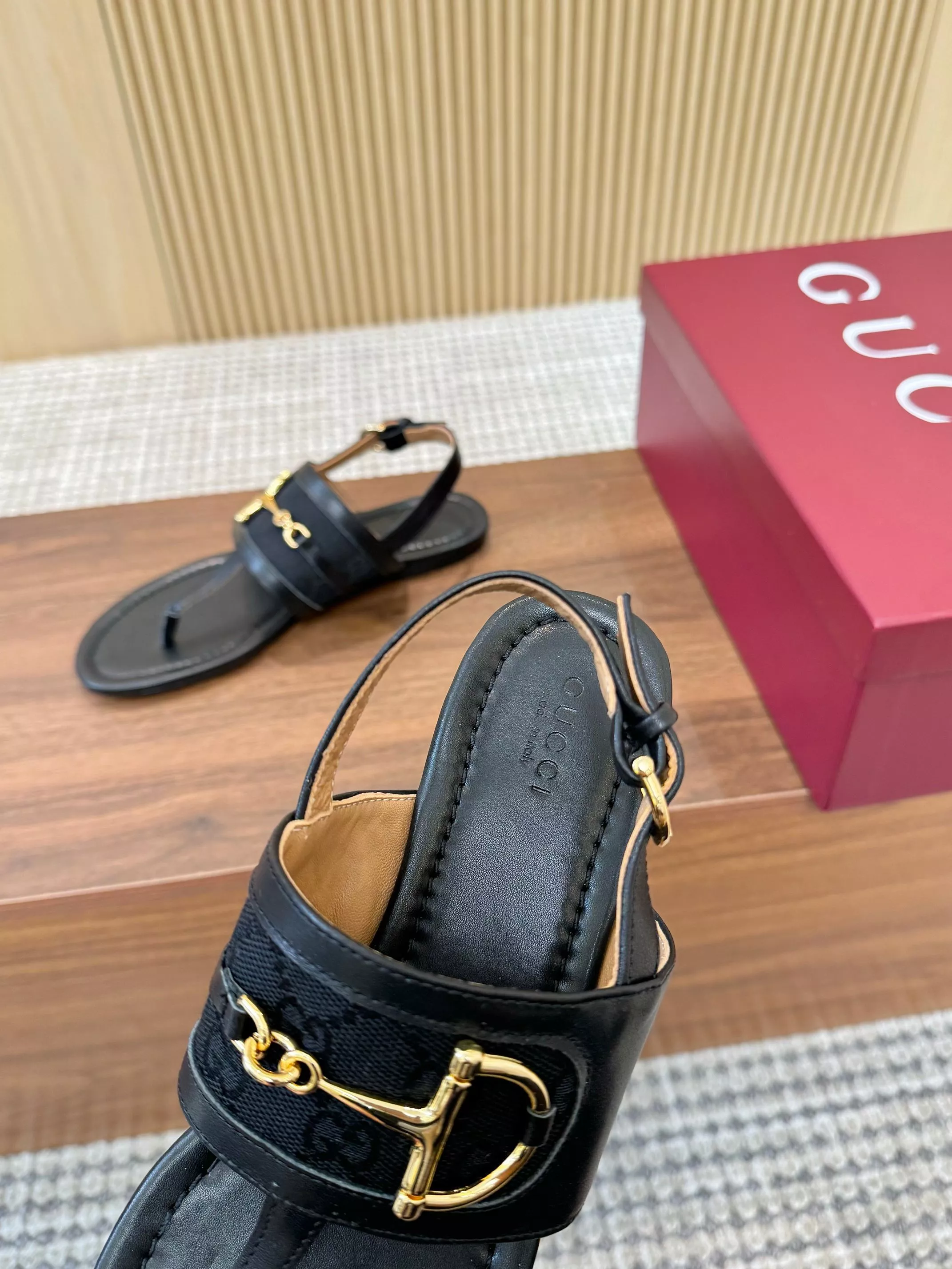 Gucci Sandal For Women Sophisticated 4351