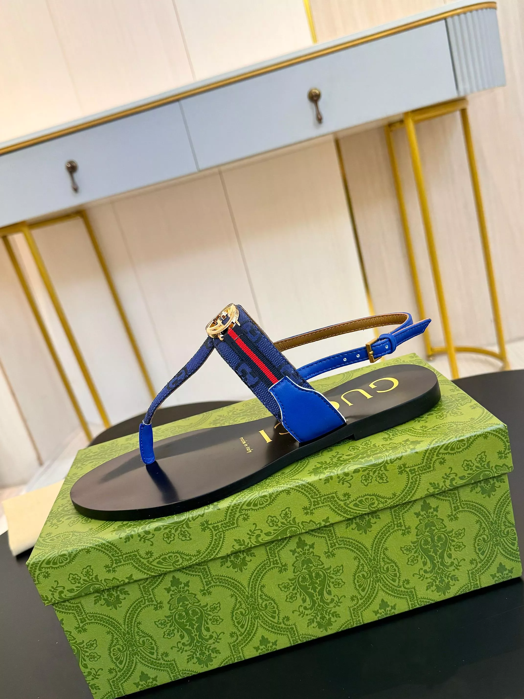 Gucci Sandal For Women SportInspired 3367