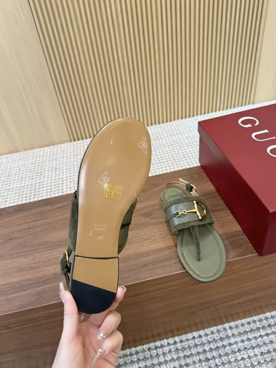 Gucci Sandal For Women Stylish 4722