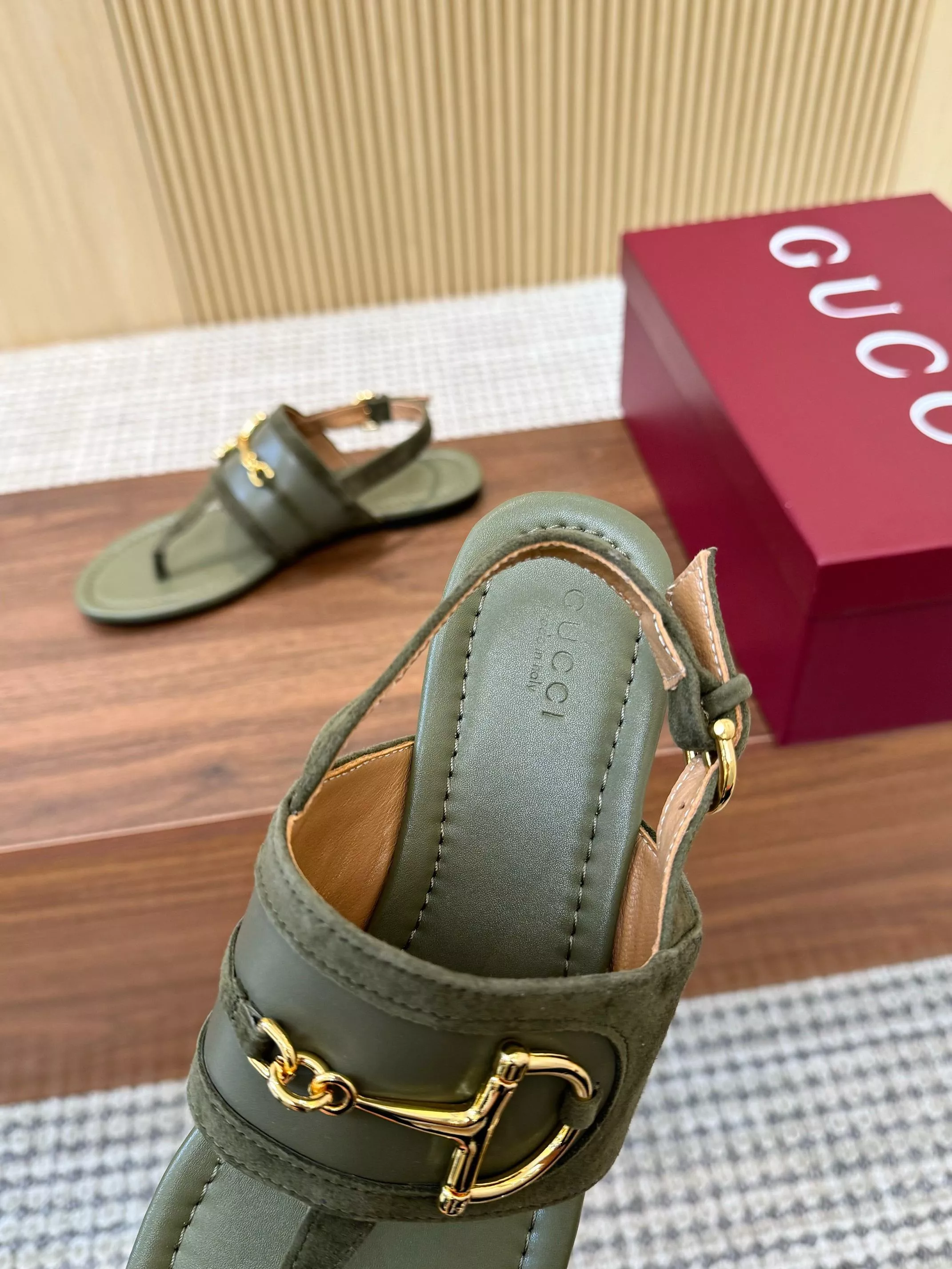 Gucci Sandal For Women Stylish 4722
