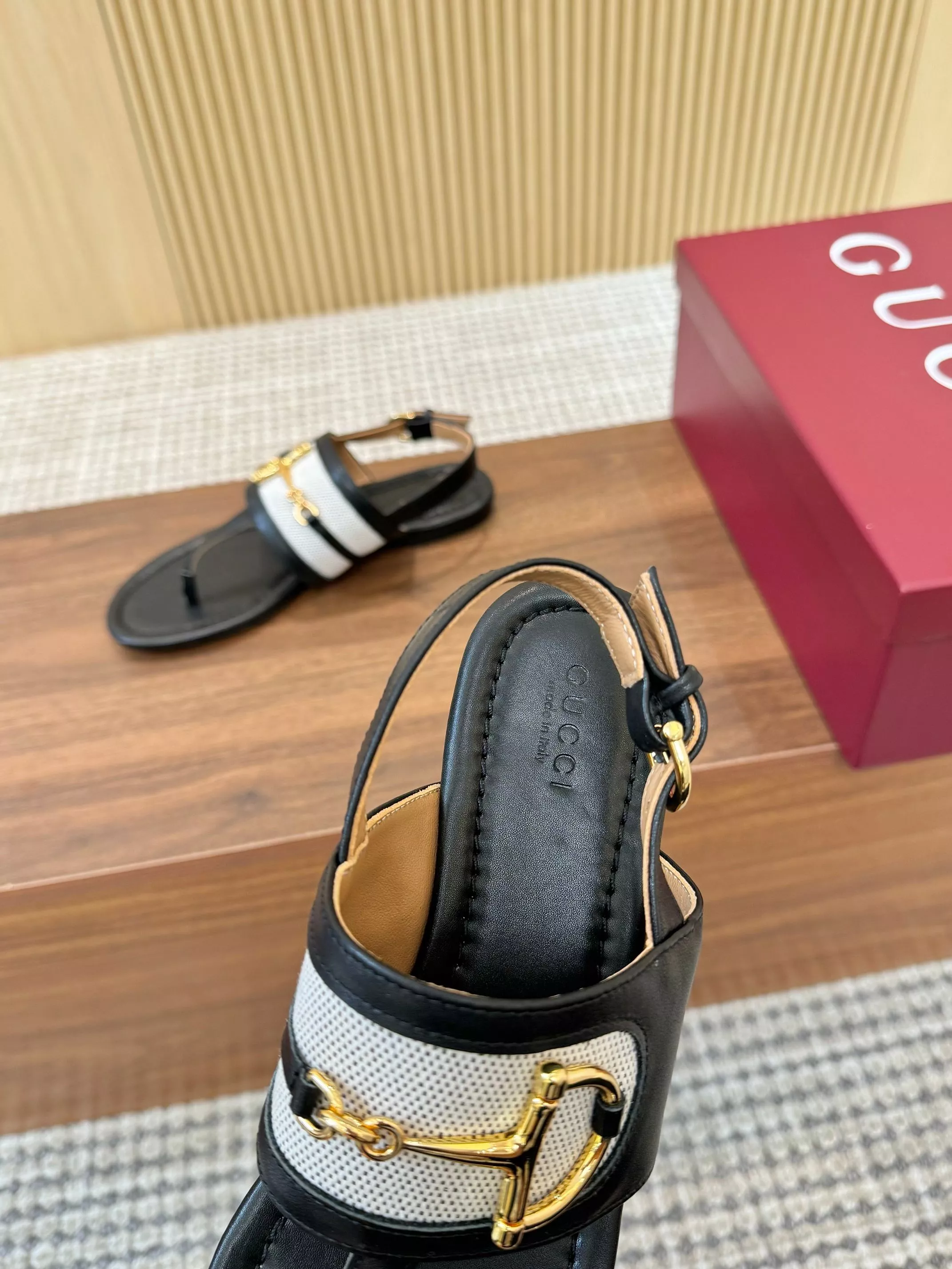 Gucci Sandal For Women Stylish 6238