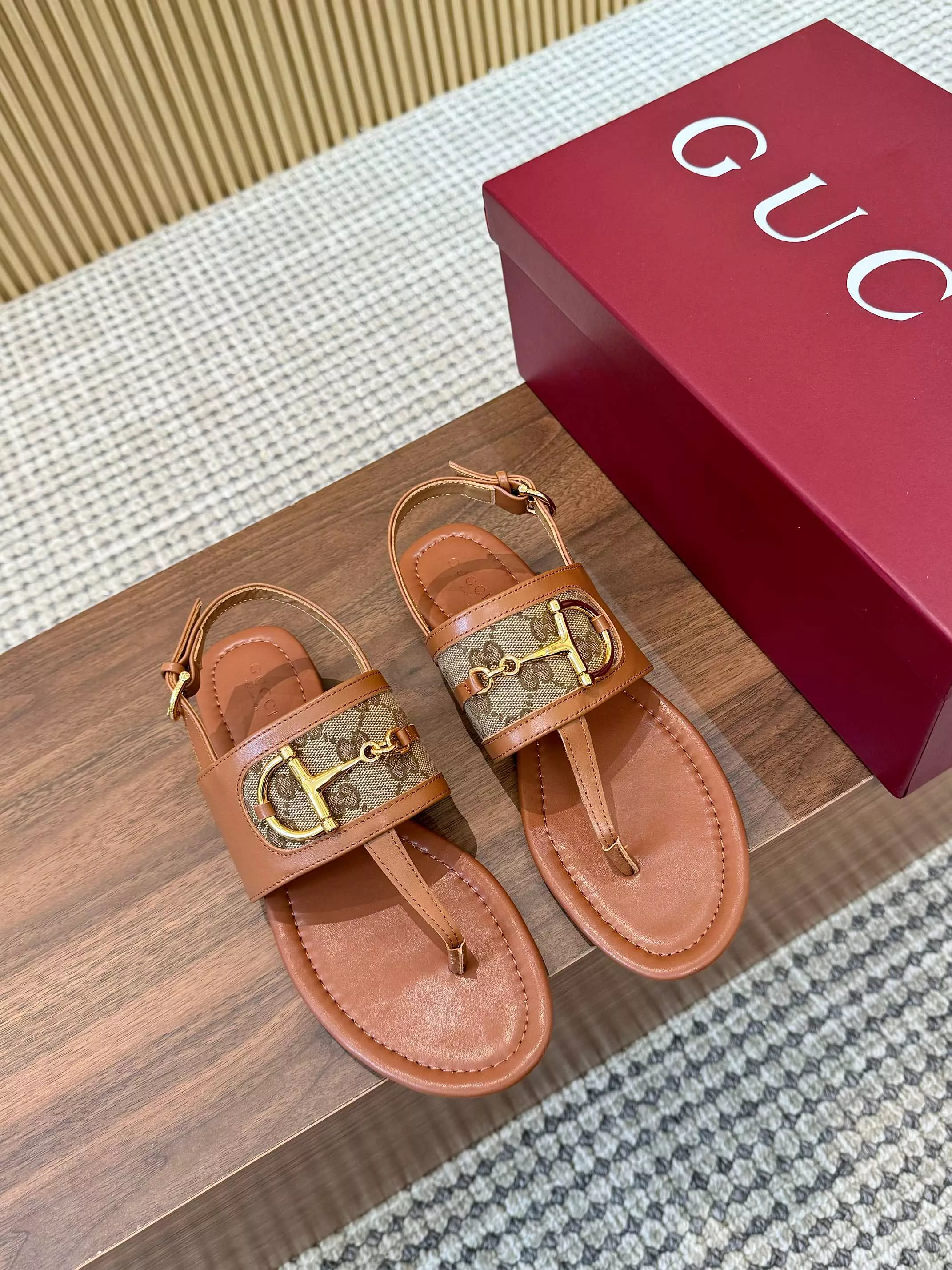 Gucci Sandal For Women Unique 1973