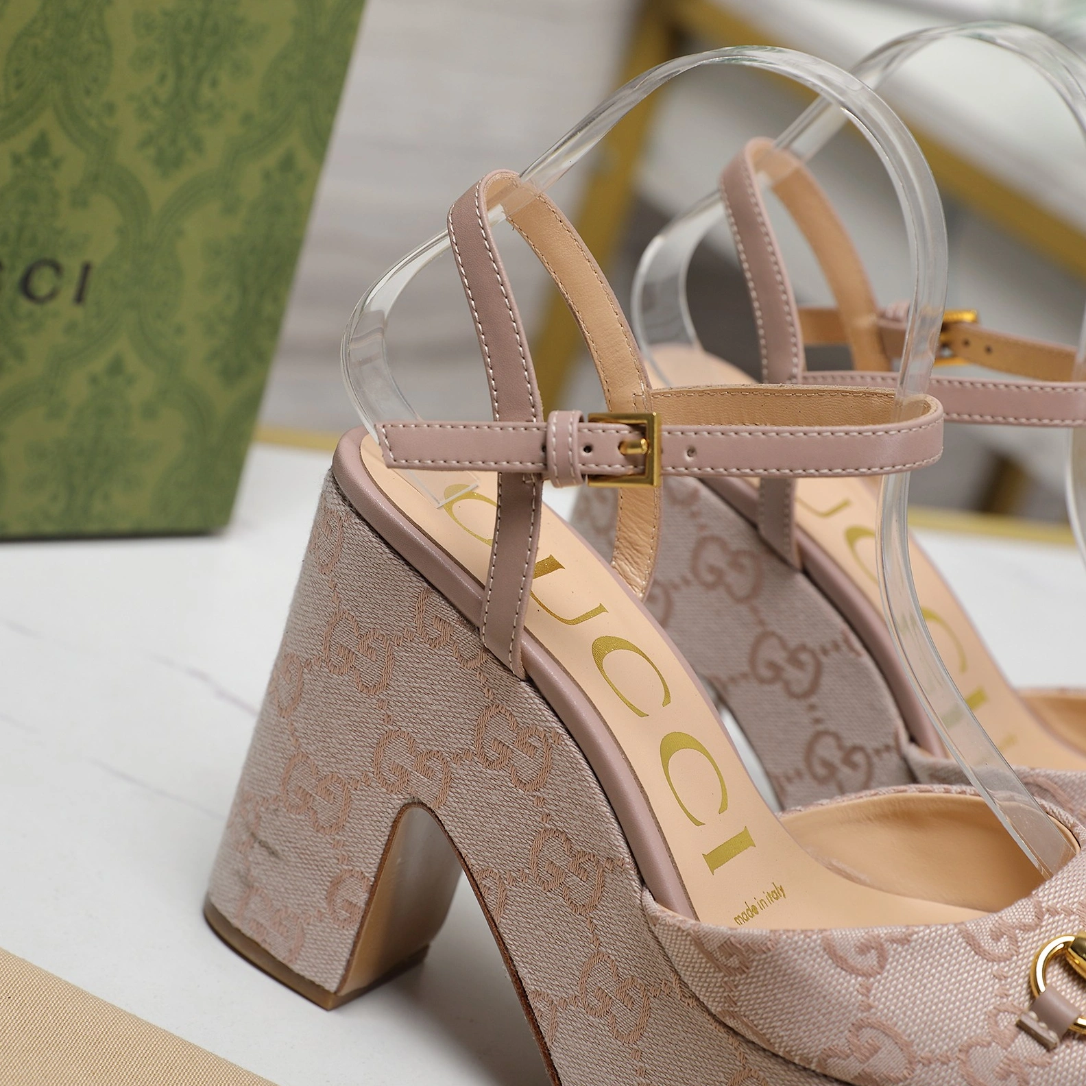 Gucci Sandal For Women Unique 4711