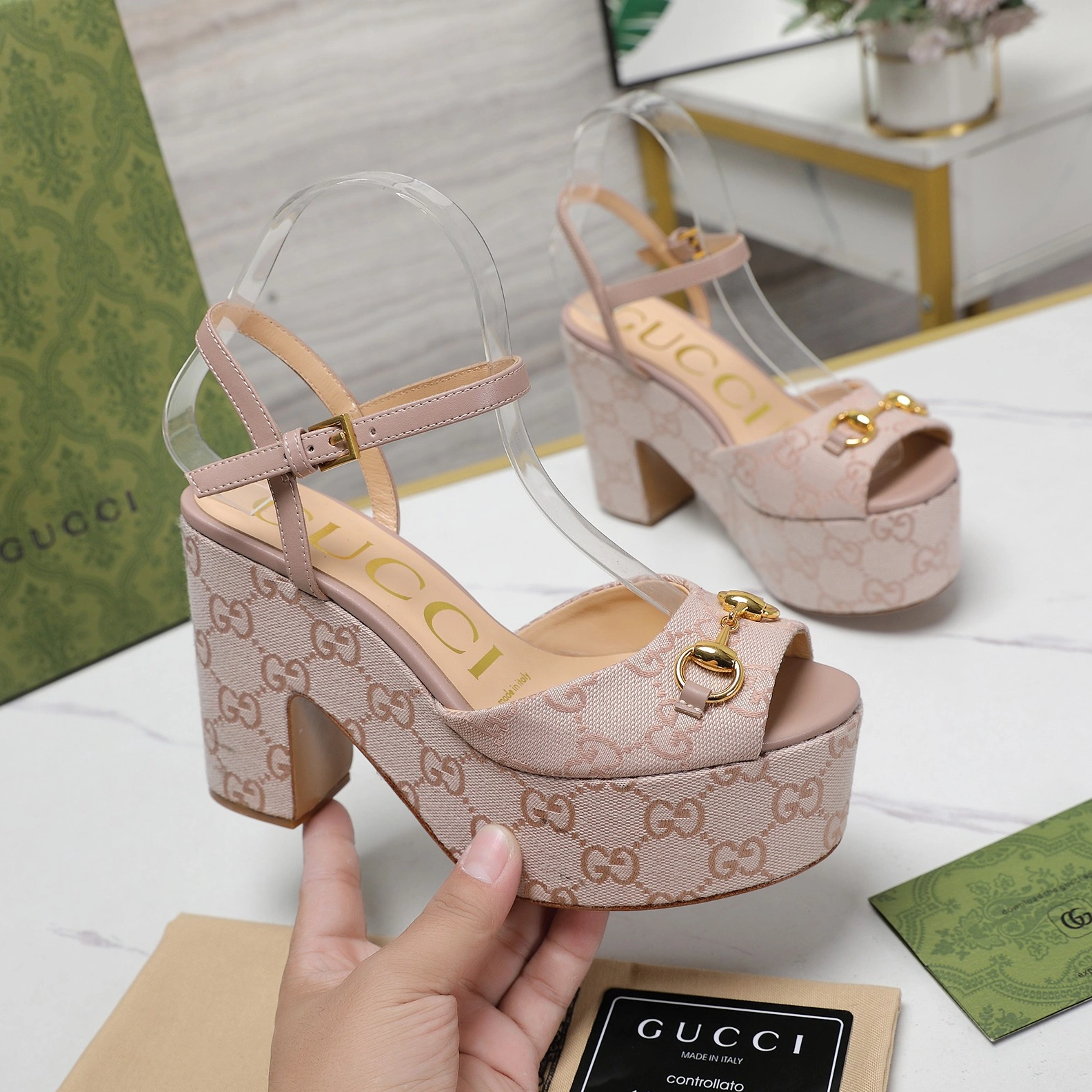 Gucci Sandal For Women Unique 4711