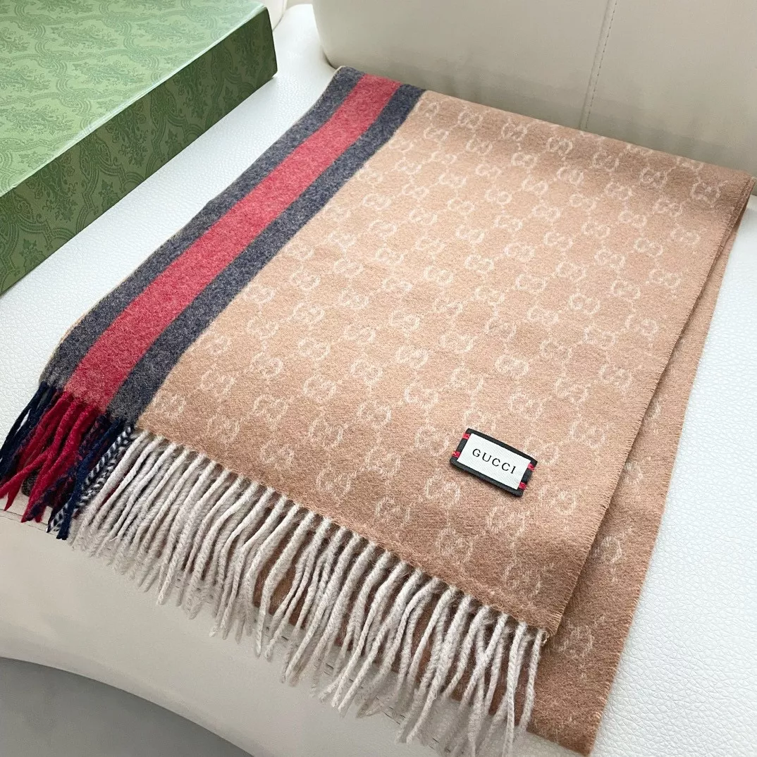Gucci Scarf For Women Comfortable 3979