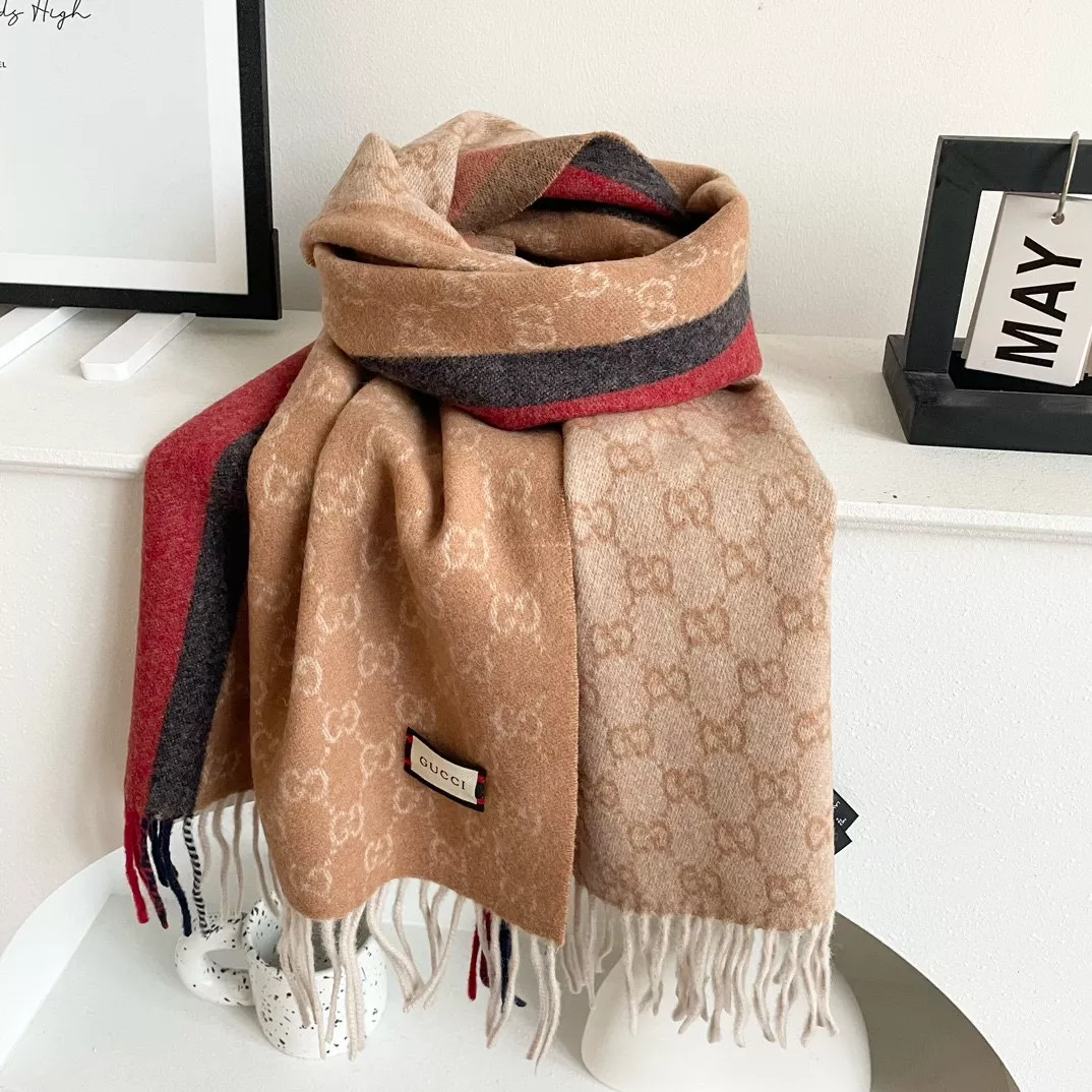 Gucci Scarf For Women Comfortable 3979