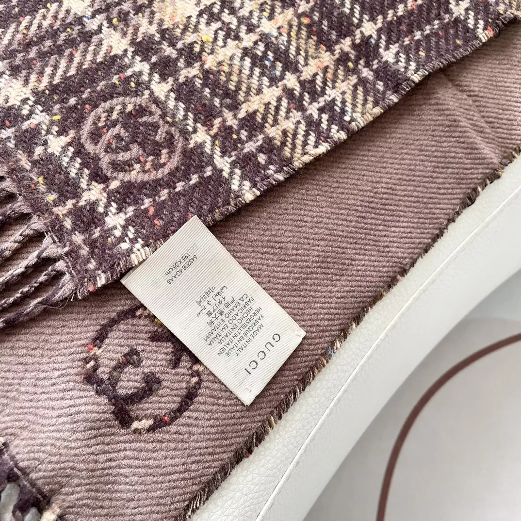 Gucci Scarf For Women Compact 2314