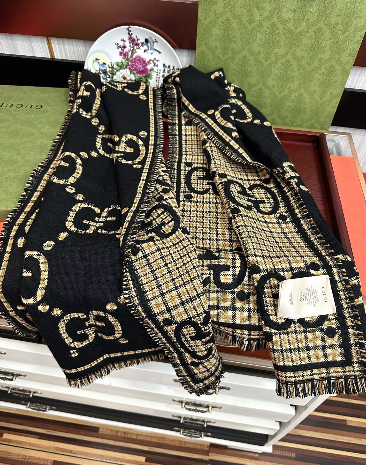 Gucci Scarf For Women Durable 5742