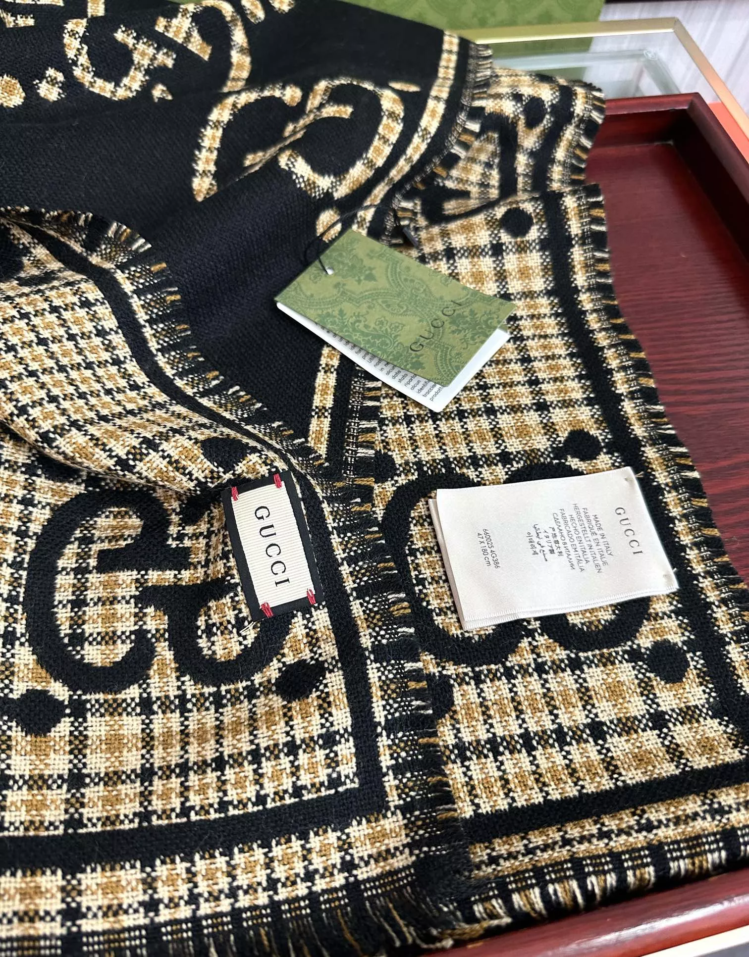 Gucci Scarf For Women Durable 5742