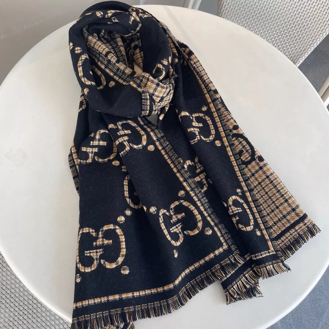 Gucci Scarf For Women StreetReady 4202