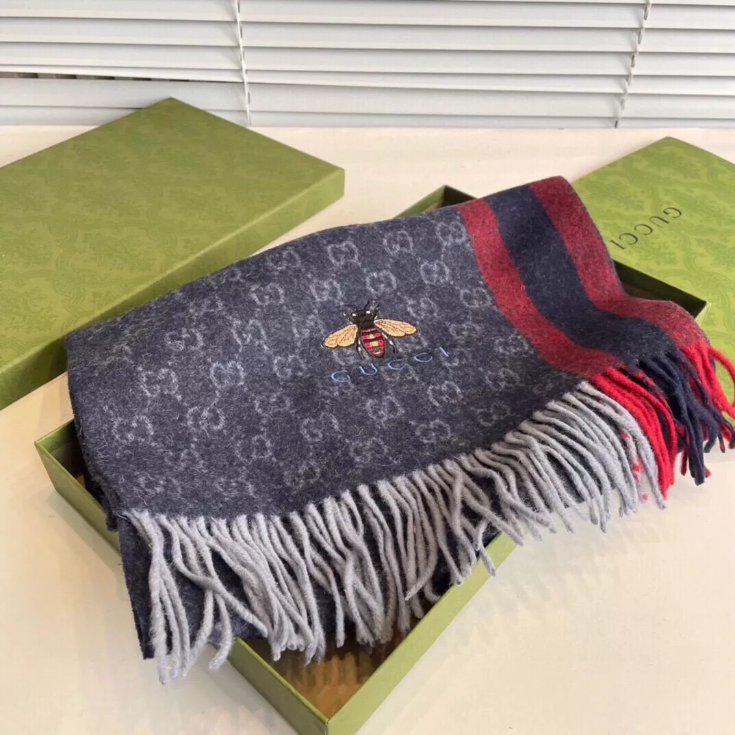 Gucci Scarf For Women Trendsetting 8451