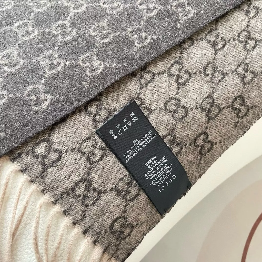 Gucci Scarf For Women Unique 6292