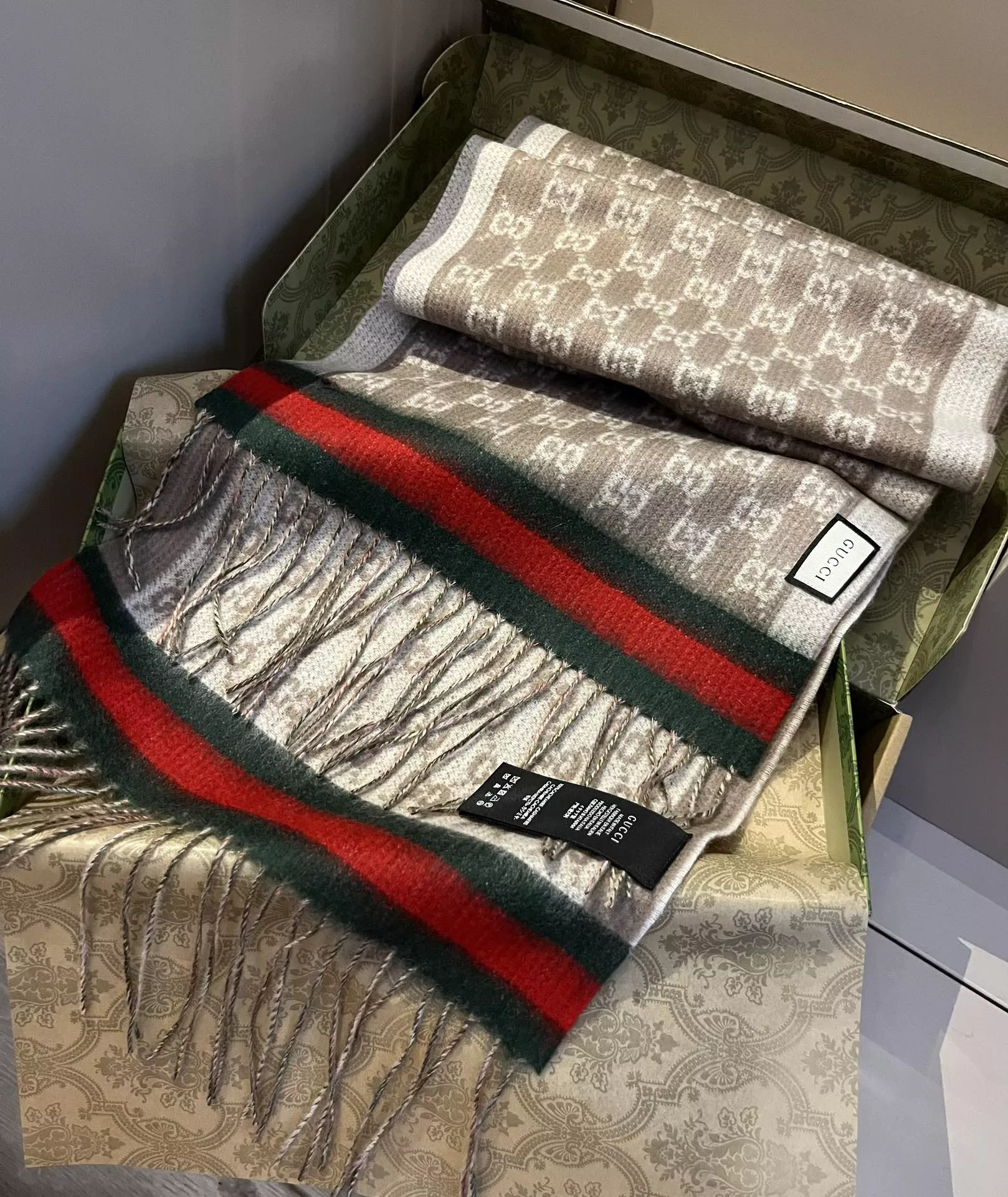 Gucci Scarf For Women Versatile 6777