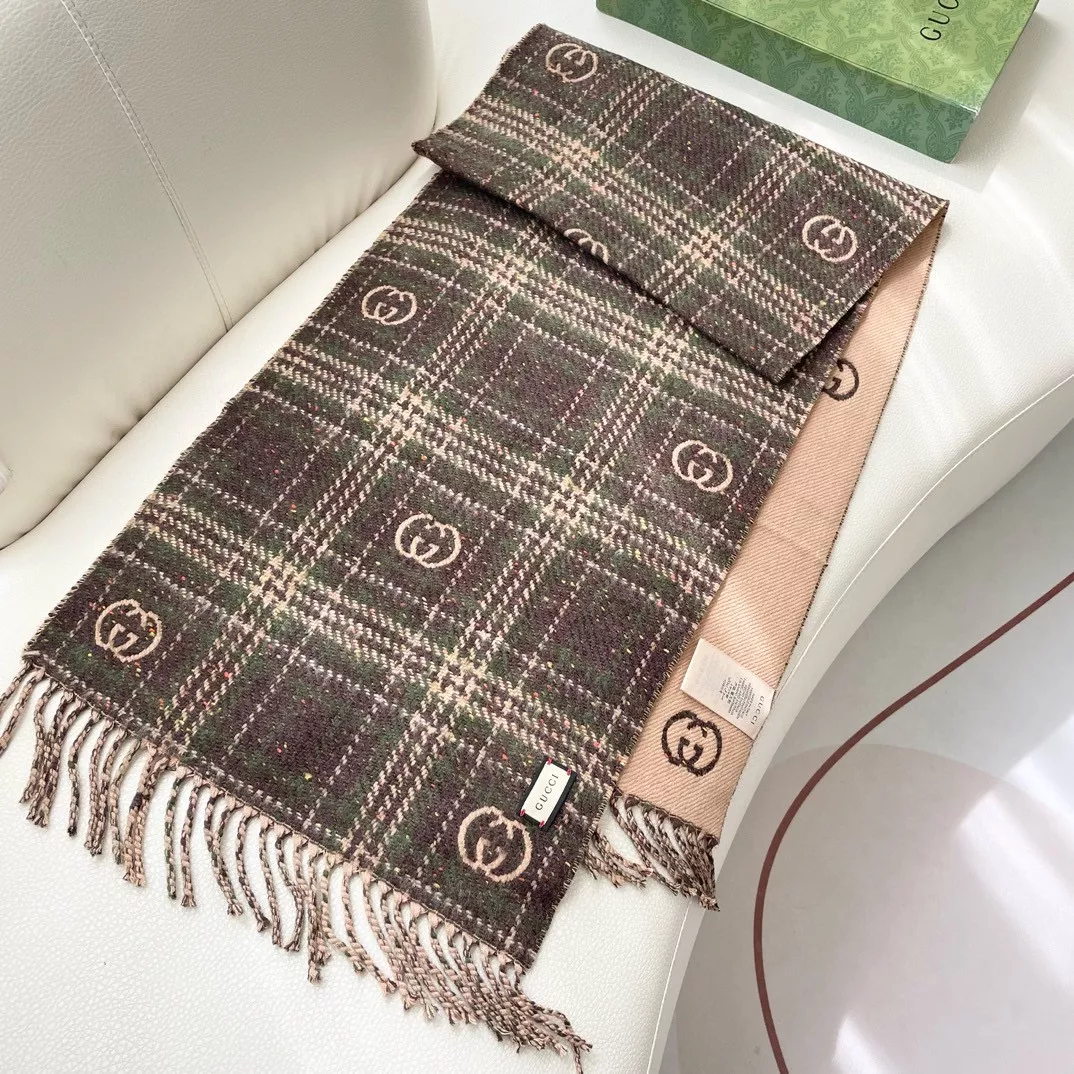 Gucci Scarf For Women Vibrant 8564