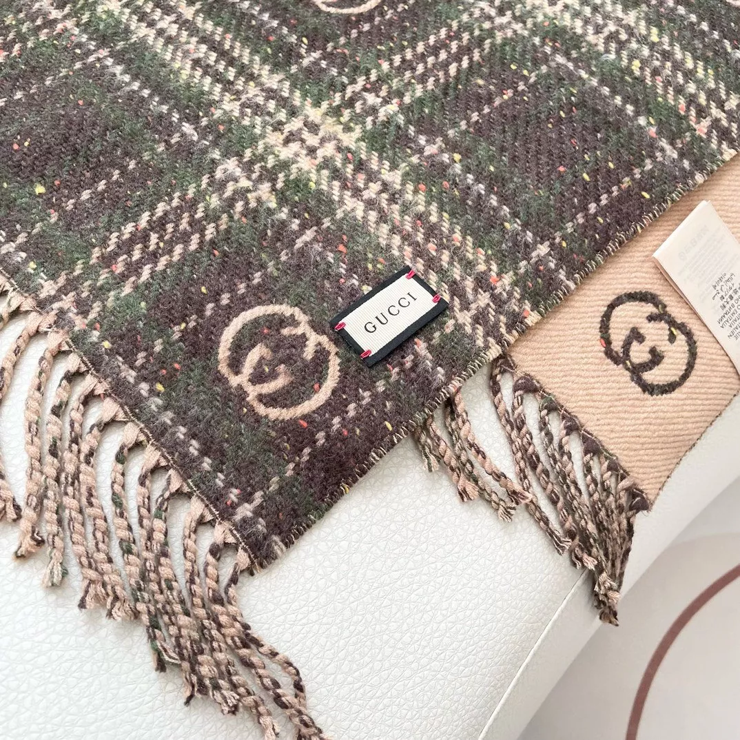Gucci Scarf For Women Vibrant 8564
