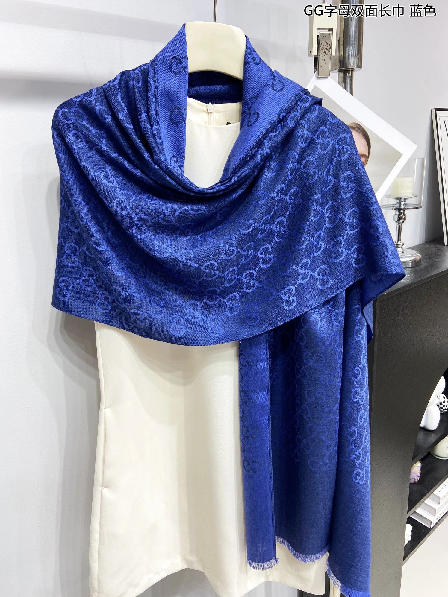 Gucci Scarf Resilient 698