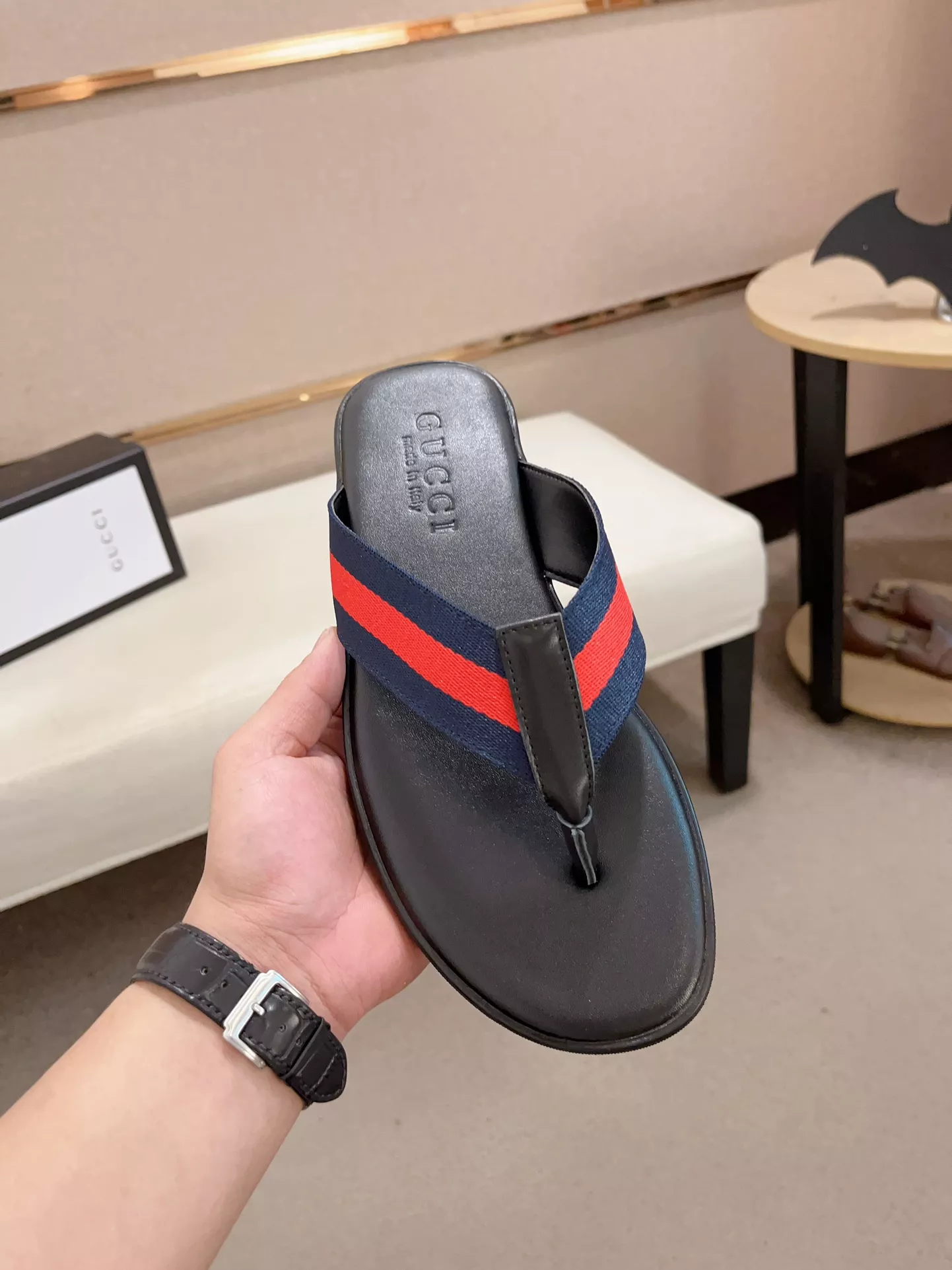 Gucci Slippers For Men Affordable 4520