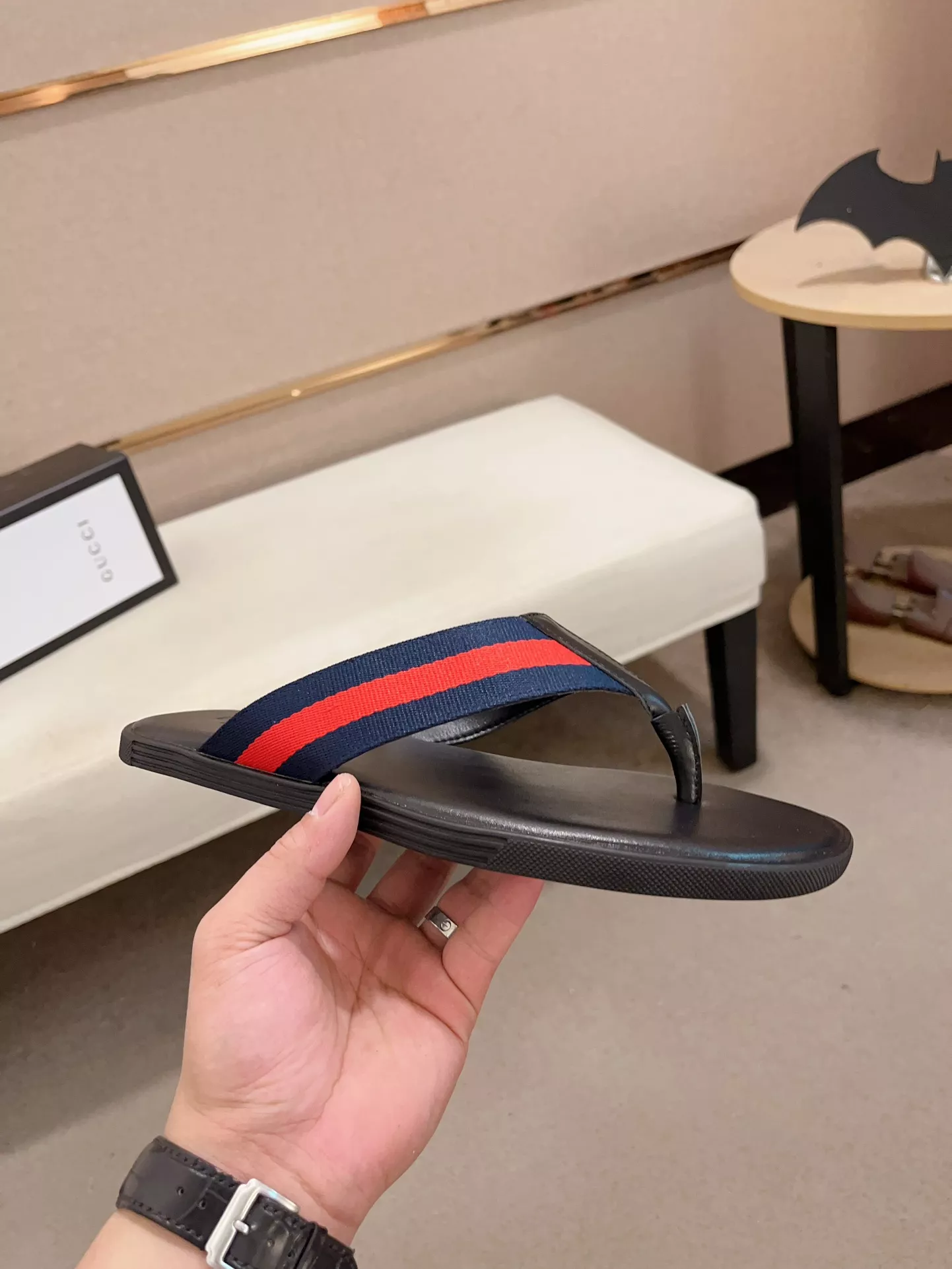 Gucci Slippers For Men Affordable 4520