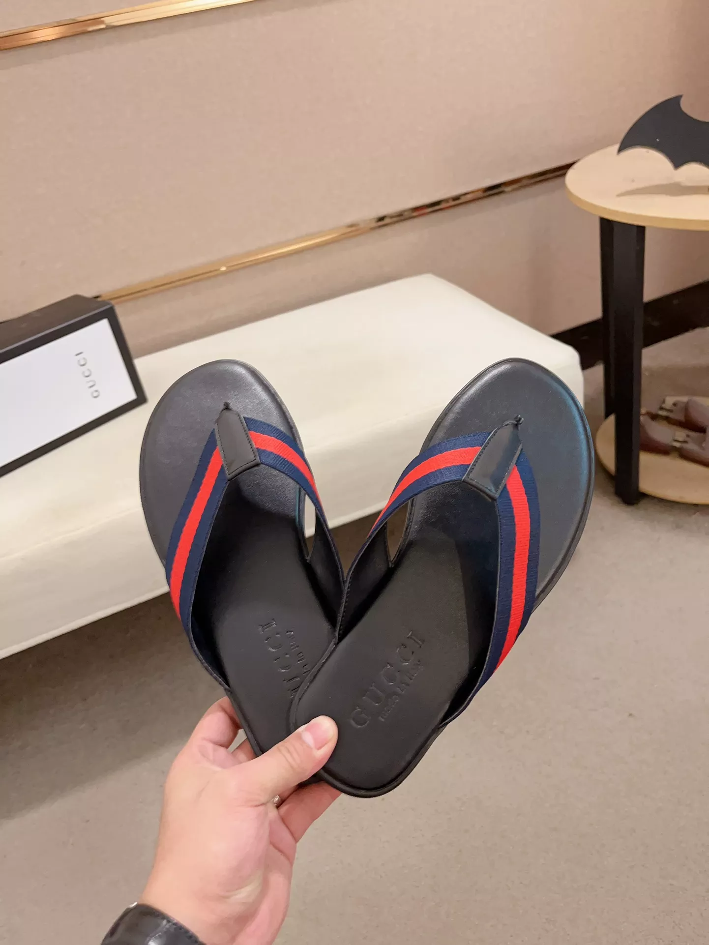 Gucci Slippers For Men Affordable 4520