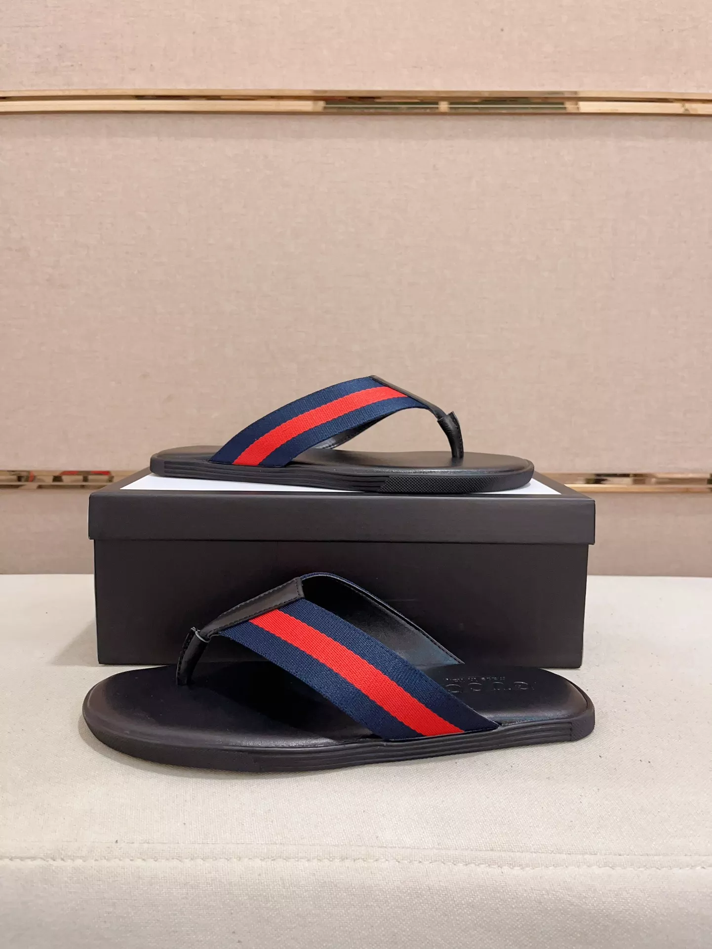 Gucci Slippers For Men Affordable 4520