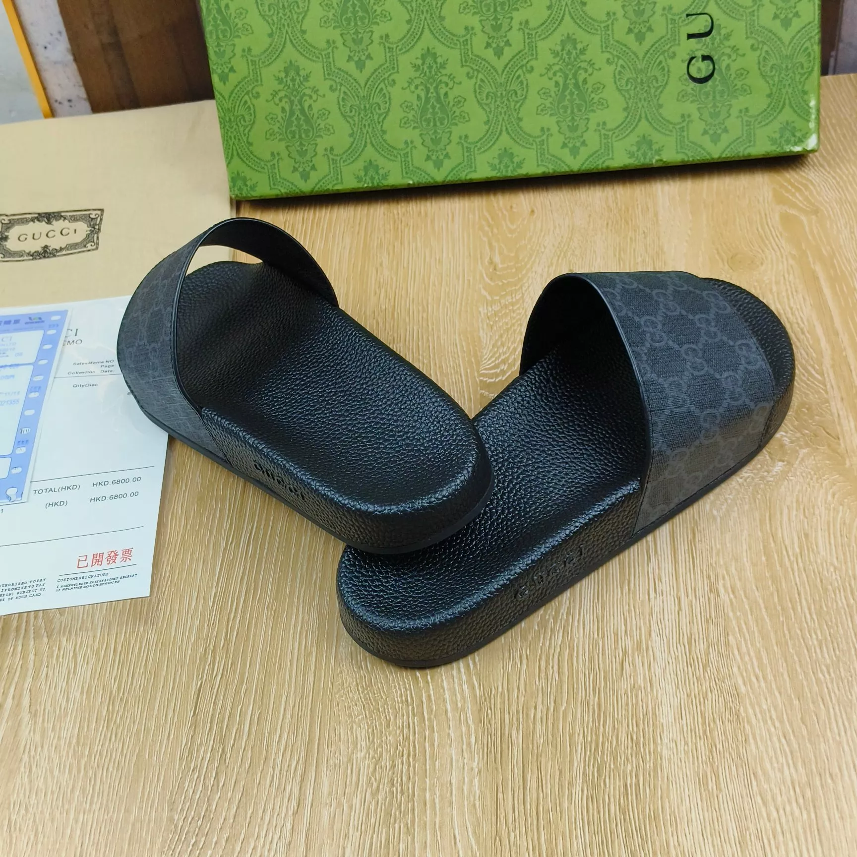 Gucci Slippers For Men AllSeason 3420