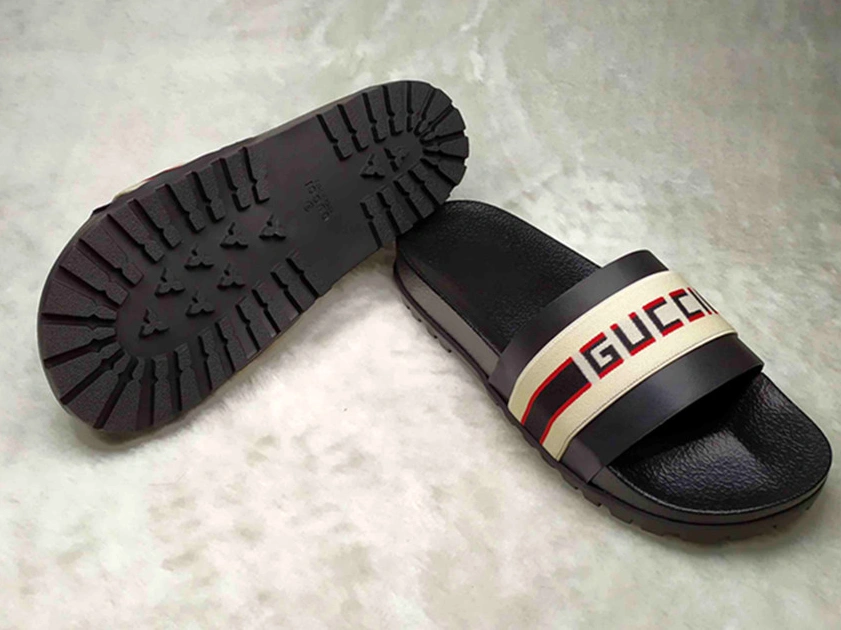 Gucci Slippers For Men Bold 5492