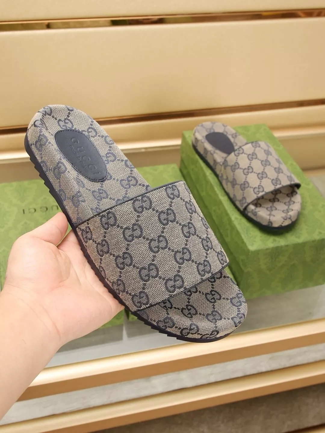 Gucci Slippers For Men Bright 252