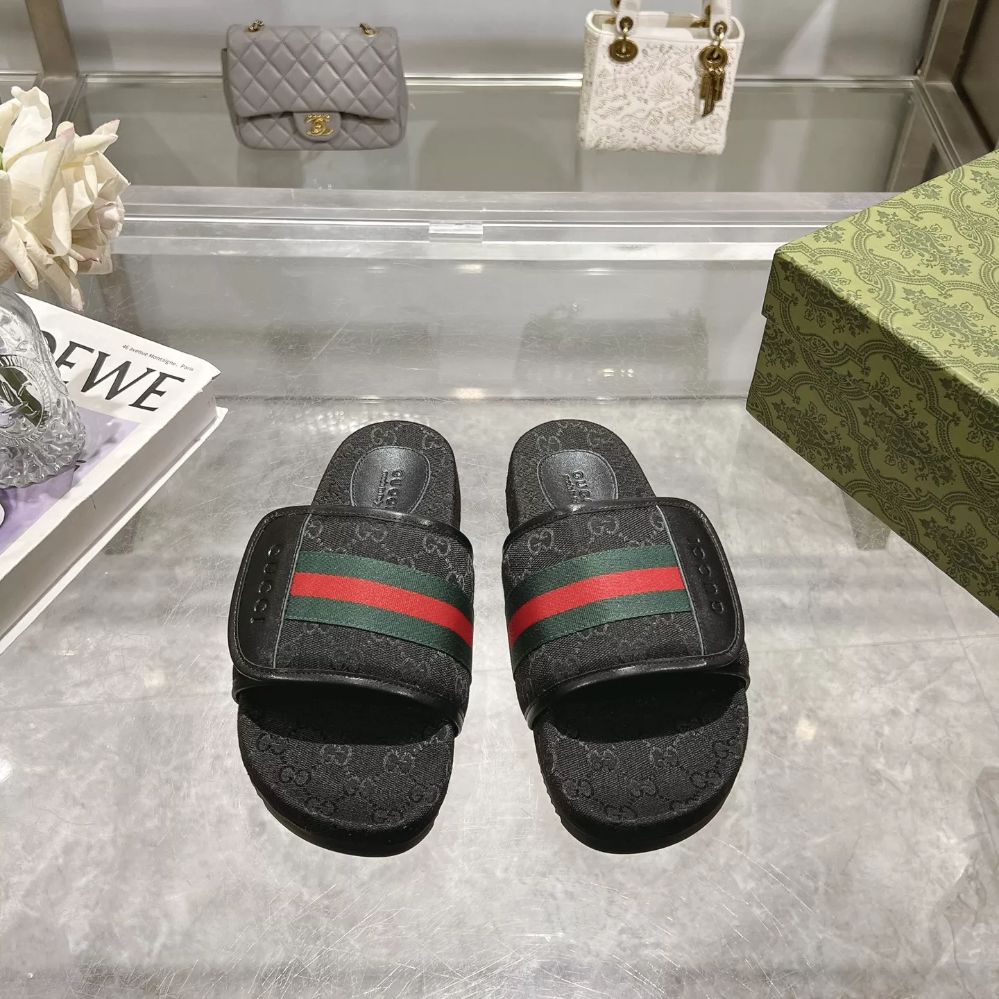 Gucci Slippers For Men Bright 9895