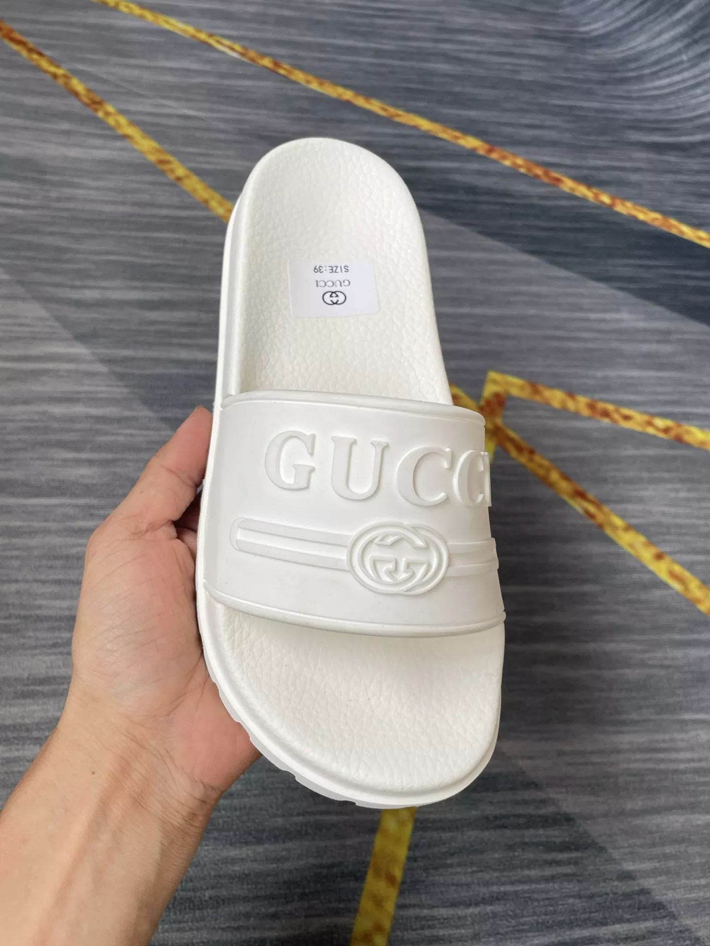 Gucci Slippers For Men Classic 4191