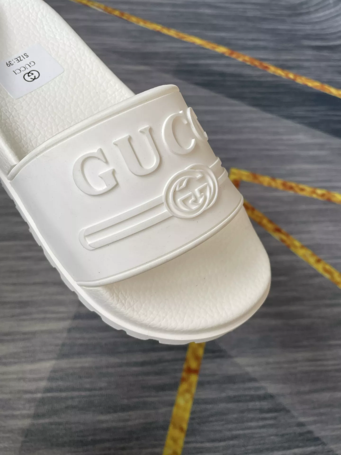 Gucci Slippers For Men Classic 4191