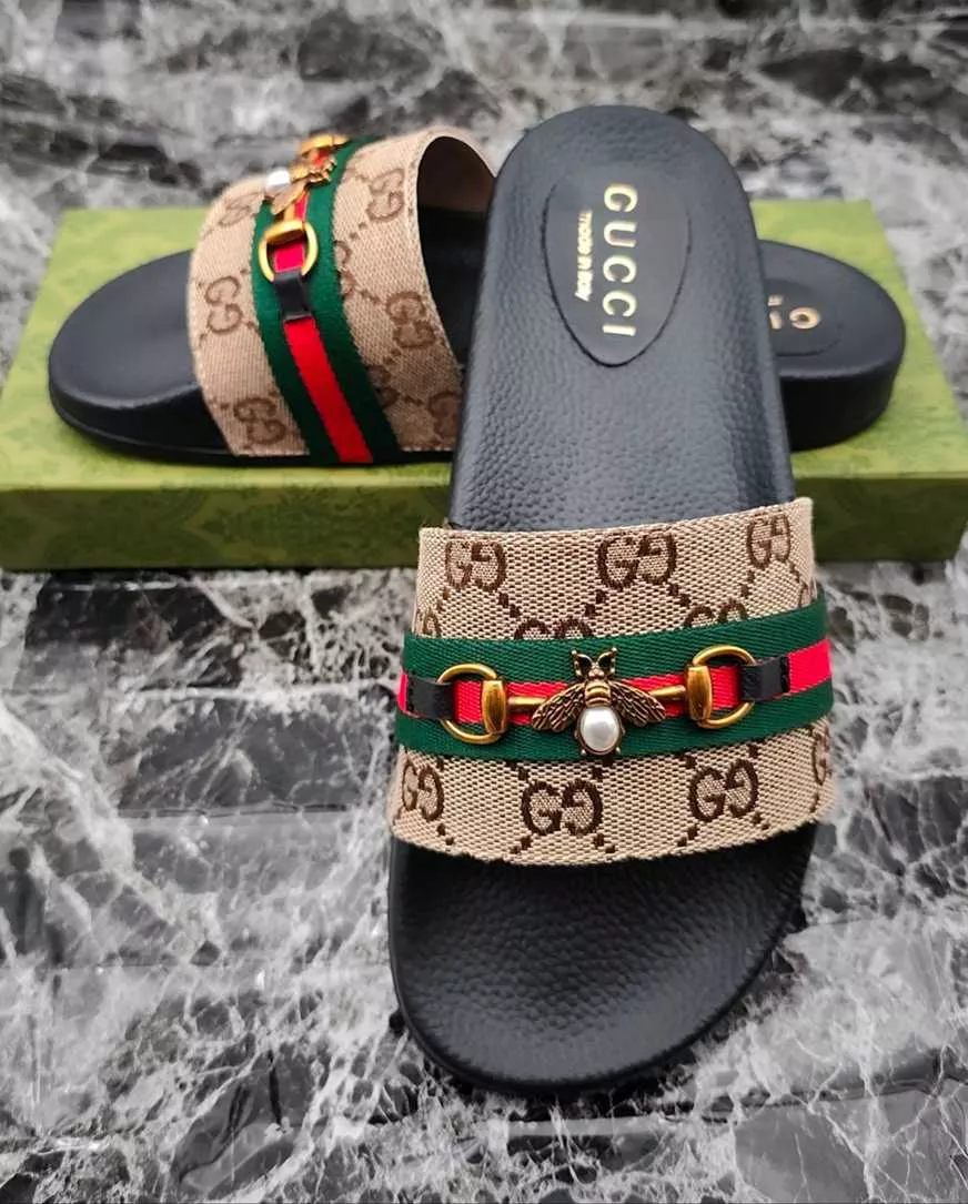 Gucci Slippers For Men Classic 9023