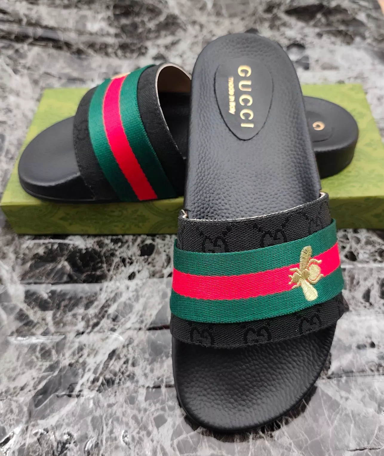 Gucci Slippers For Men Classic 9648