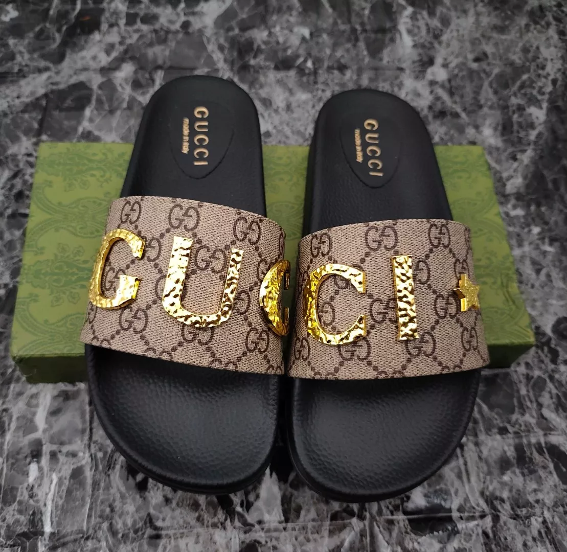 Gucci Slippers For Men Comfortable 5741