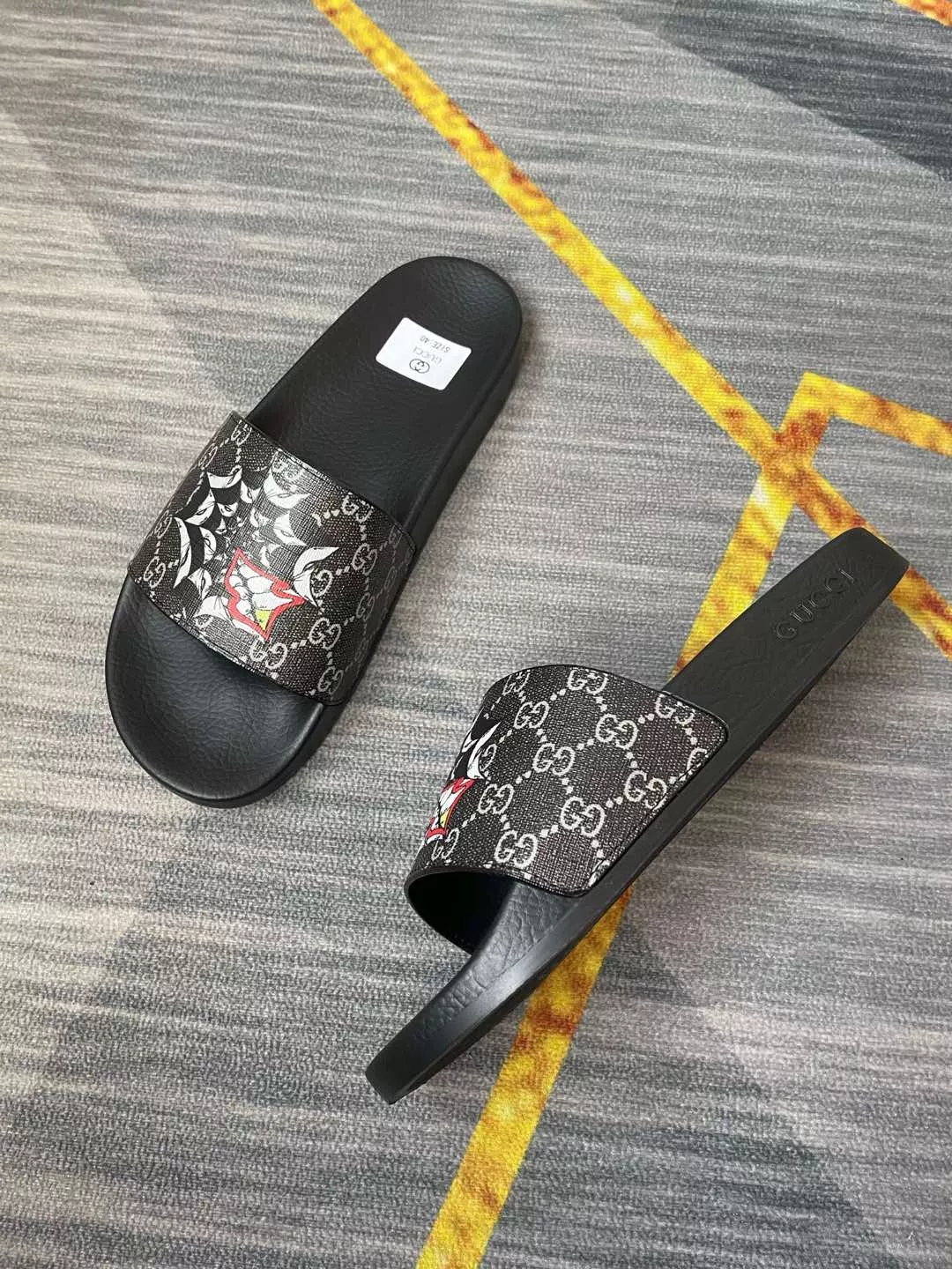 Gucci Slippers For Men Comfortable 6025
